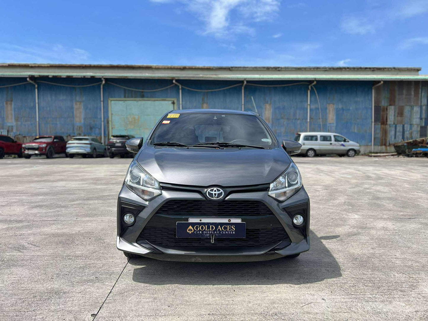 2022 ACQ TOYOTA WIGO G 1.0L MANUAL TRANSMISSION (8T KMS ONLY!) Gold Aces Car Display Center