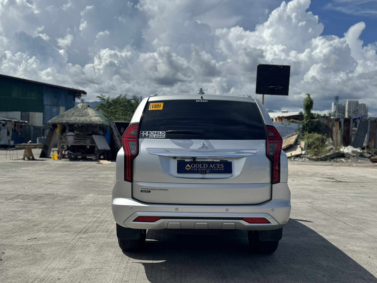 2023 MITSUBISHI MONTERO SPORTS GLS 2.4L DSL AUTOMATIC TRANSMISSION (9T KMS ONLY!!) Gold Aces Car Display Center