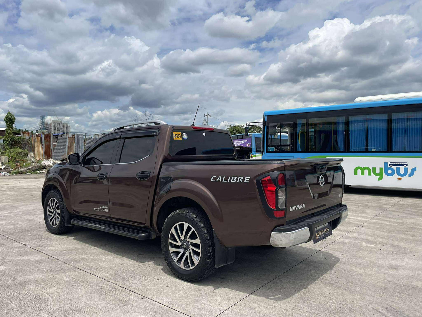 2023 NISSAN NAVARA 2.5L 4X2 VE AUTOMATIC TRANSMISSION (18T KMS ONLY!) Gold Aces Car Display Center