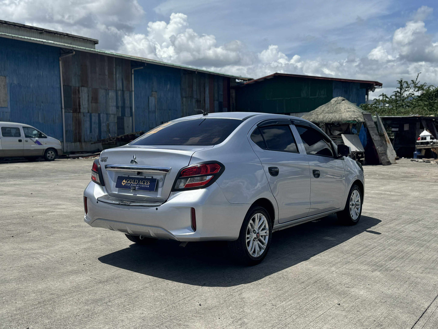 2023 MITSUBISHI MIRAGE G4 GLX 1.2L AUTOMATIC TRANSMISSION Gold Aces Car Display Center