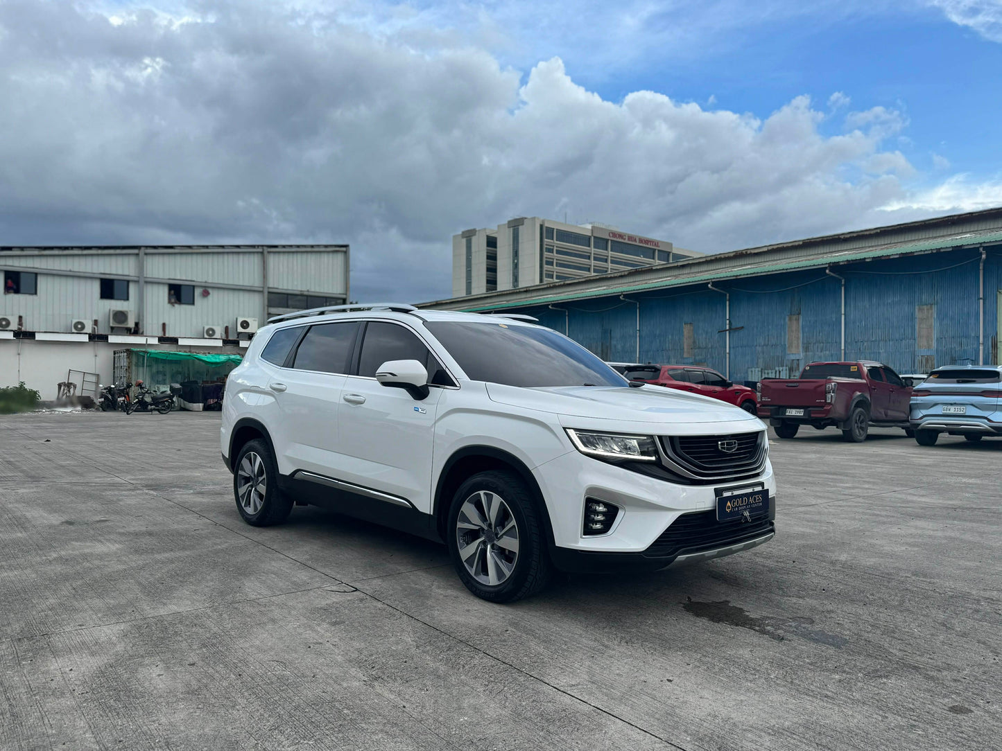 2022 GEELY OKAVANGO URBAN 1.5L AUTOMATIC TRANSMISSION (32T KMS ONLY!) Gold Aces Car Display Center