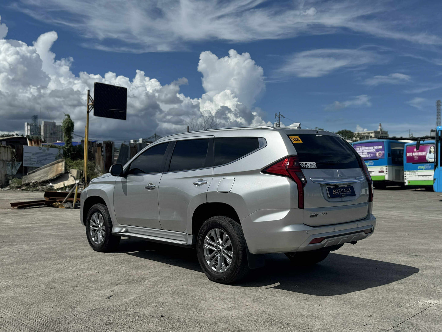 2023 MITSUBISHI MONTERO SPORTS GLS 2.4L DSL AUTOMATIC TRANSMISSION (9T KMS ONLY!!) Gold Aces Car Display Center