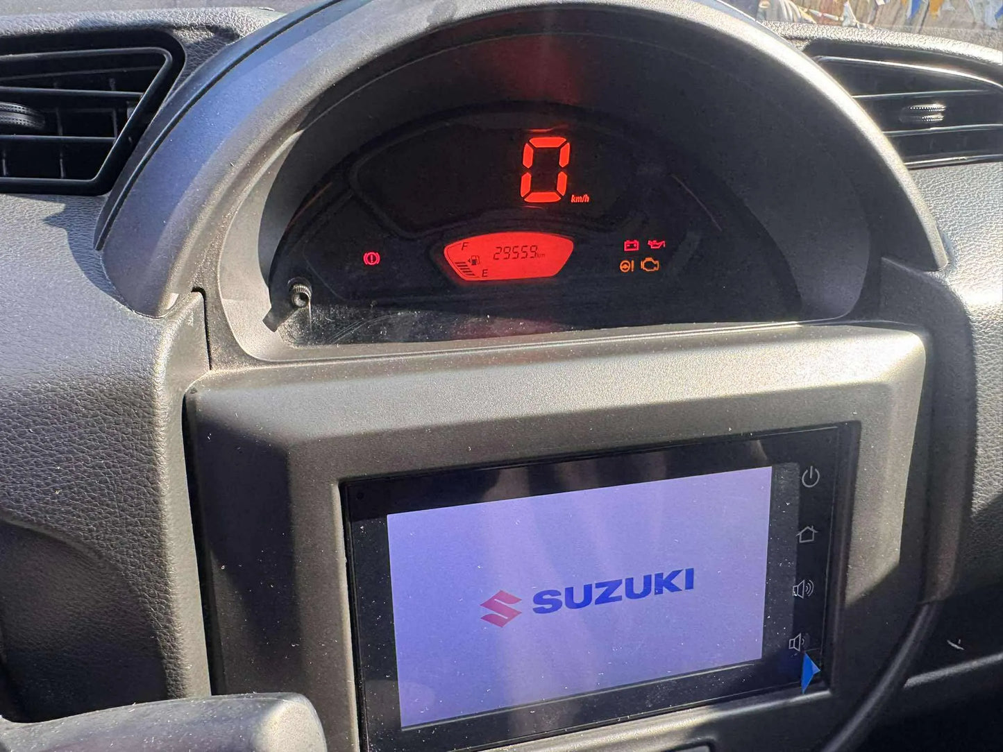 2023 SUZUKI SPRESSO 1.0L GL MANUAL TRANSMISSION Gold Aces Car Display Center