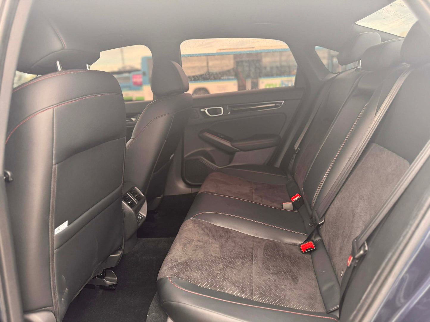 2025 HONDA CIVIC 1.5L RS HYBRID AUTOMATIC TRANSMISSION (BRAND NEW) Gold Aces Car Display Center