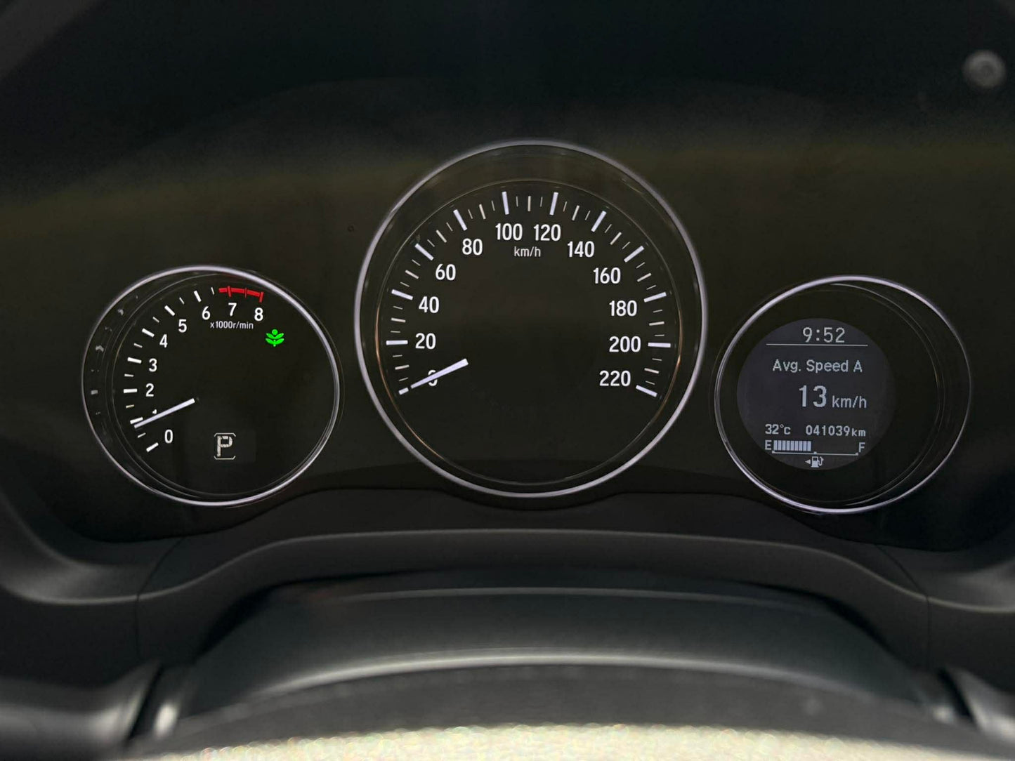 2016 HONDA HRV 1.8L AUTOMATIC TRANSMISSION Gold Aces Car Display Center