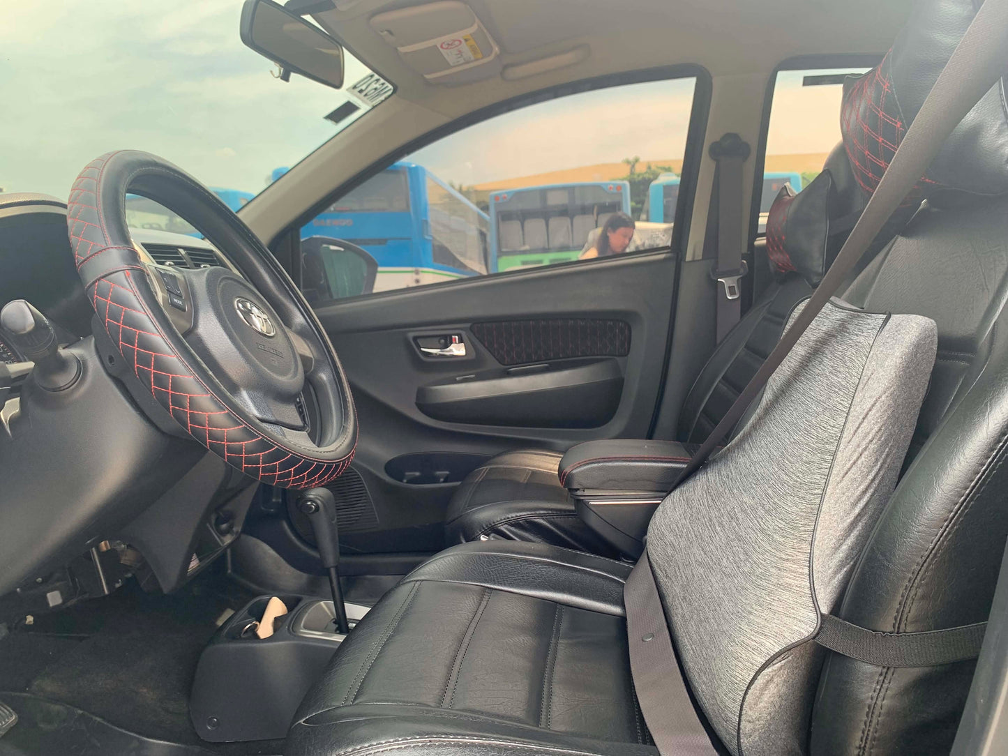 2021 TOYOTA WIGO G 1.0L AUTOMATIC TRANSMISSION Gold Aces Car Display Center