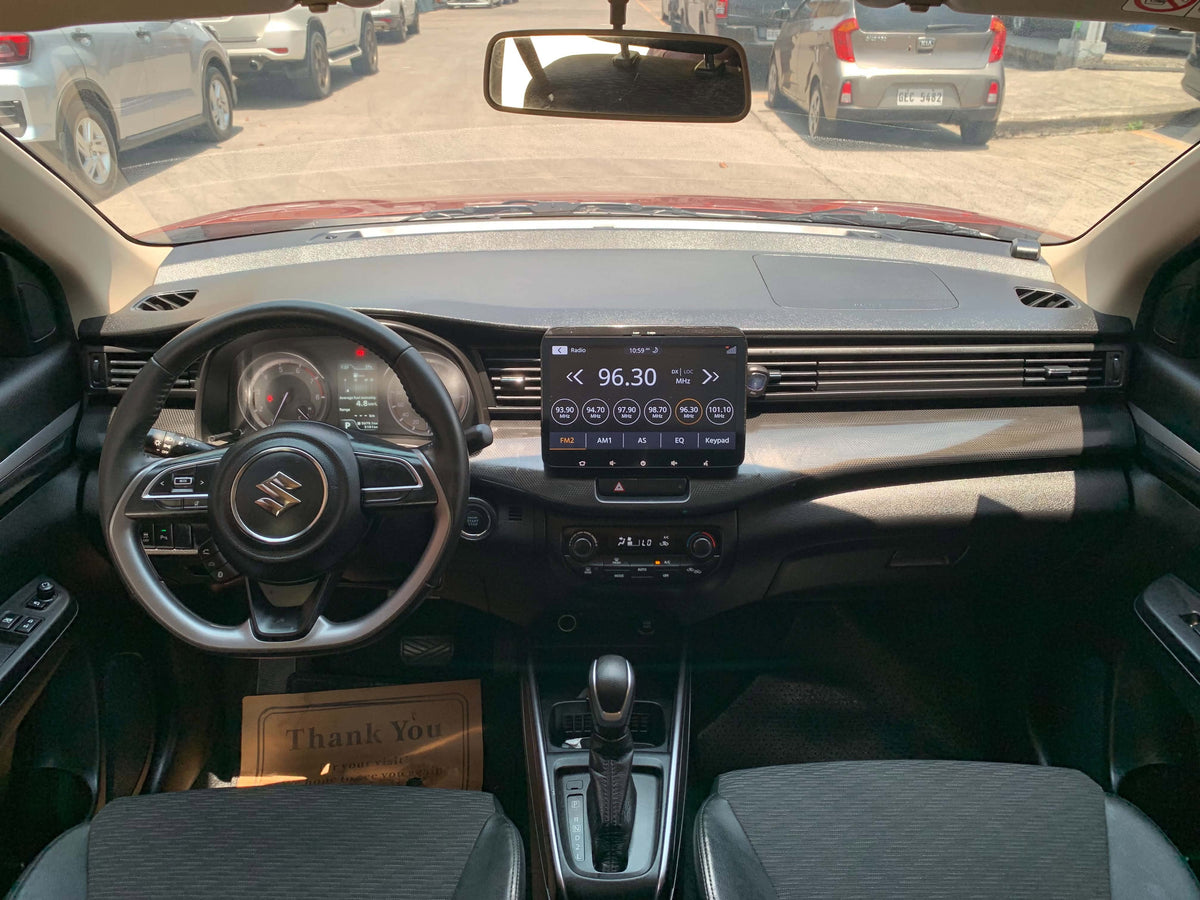 2023 SUZUKI XL7 1.5L GLX AUTOMATIC TRANSMISSION (5TKMS ONLY!) Gold Aces Car Display Center