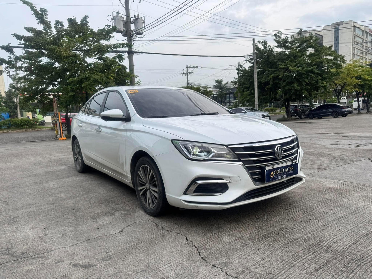2020 MG 5 CORE 1.5L AUTOMATIC TRANSMISSION Gold Aces Car Display Center