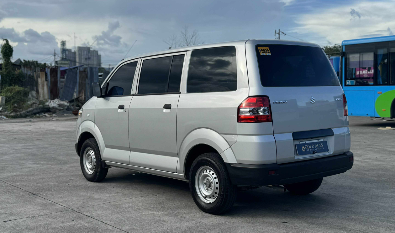 2024 SUZUKI APV 1.6L GA MANUAL TRANSMISSION Gold Aces Car Display Center