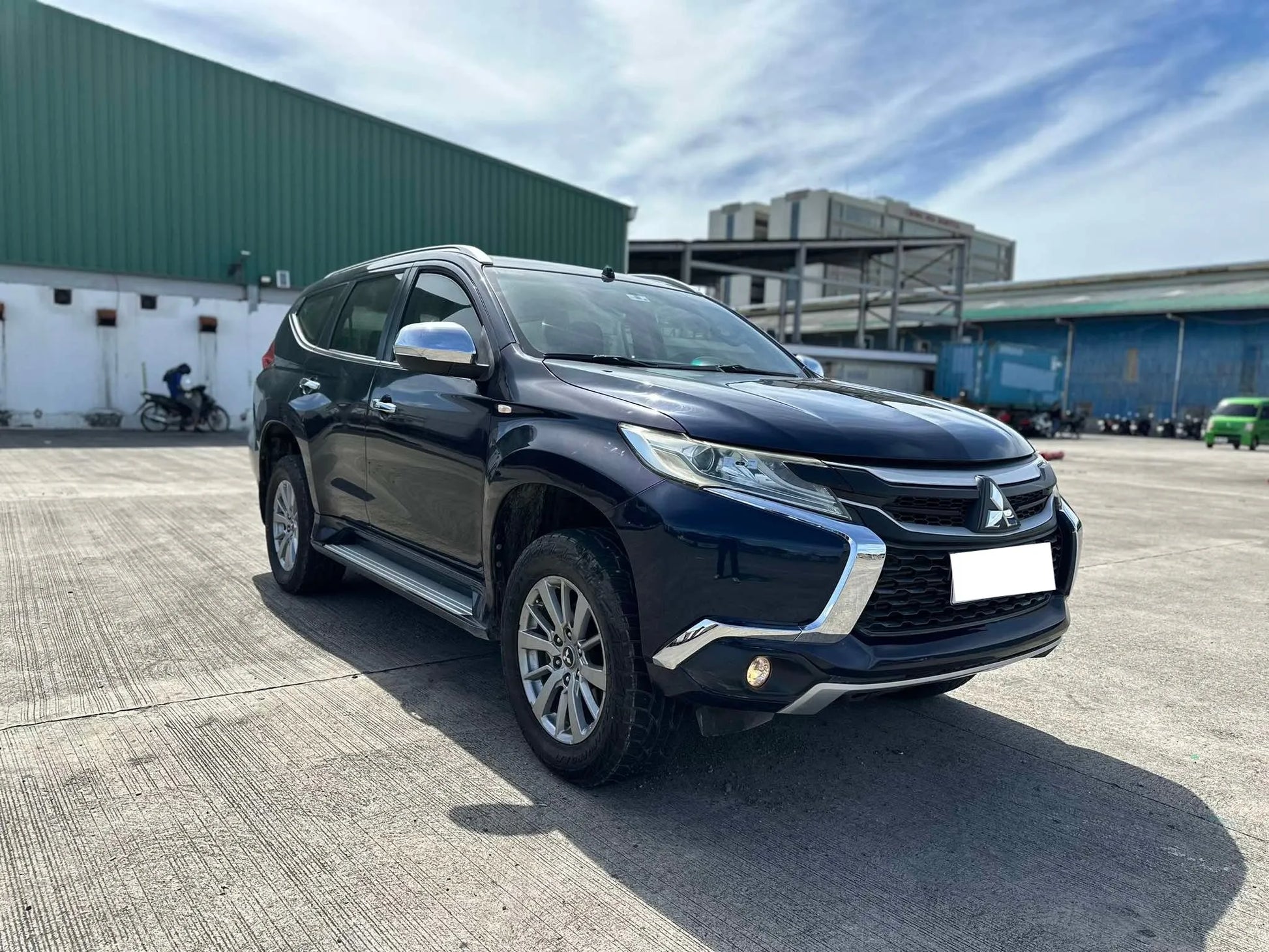 2018 ACQ MITSUBISHI MONTERO SPORTS GLS 2.4L DIESEL AUTOMATIC TRANSMISSION - Gold Aces Car Display Center