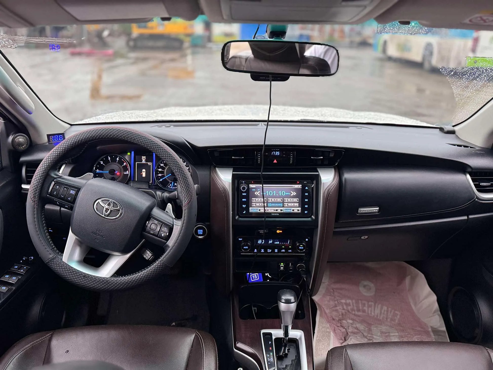 2018 TOYOTA FORTUNER V 2.4 AUTOMATIC TRANSMISSION - Gold Aces Car Display Center