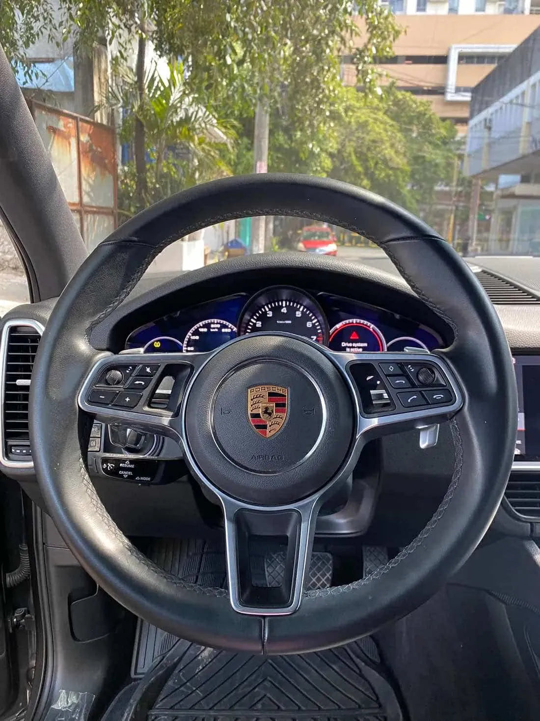 2019 PORSCHE CAYENNE 3.0L V6 GAS AUTOMATIC TRANSMISSION (17T KMS MILEAGE ONLY!) - Gold Aces Car Display Center
