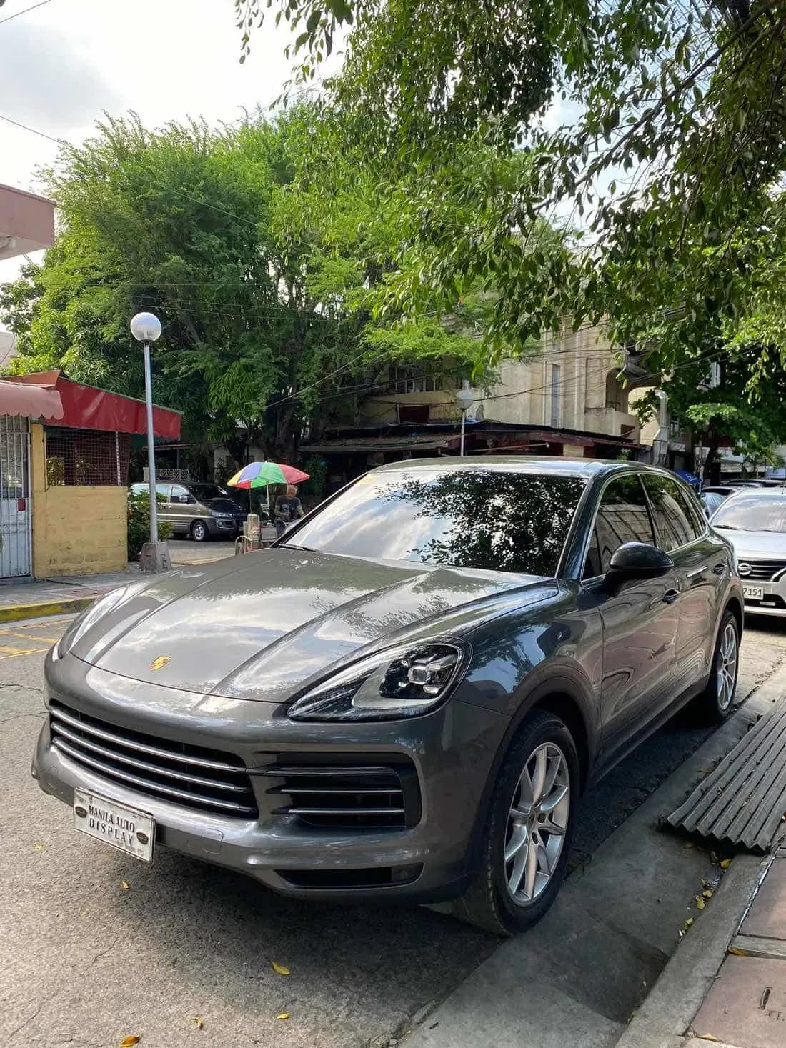 2019 PORSCHE CAYENNE 3.0L V6 GAS AUTOMATIC TRANSMISSION (17T KMS MILEAGE ONLY!) - Gold Aces Car Display Center