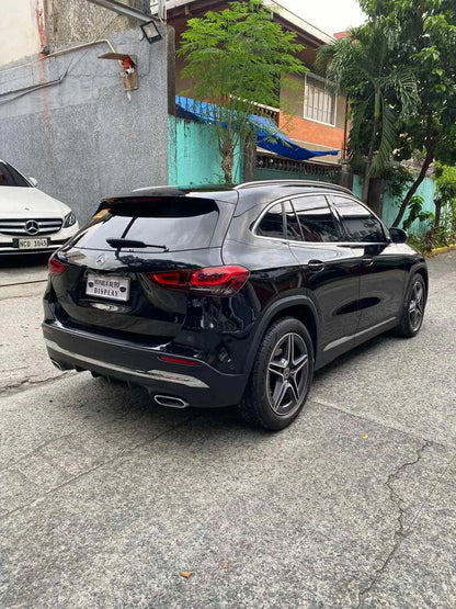 2021 MERCEDES BENZ GLA CLASS GLA200 AMG LINE AUTOMATIC TRANSMISSION - Gold Aces Car Display Center