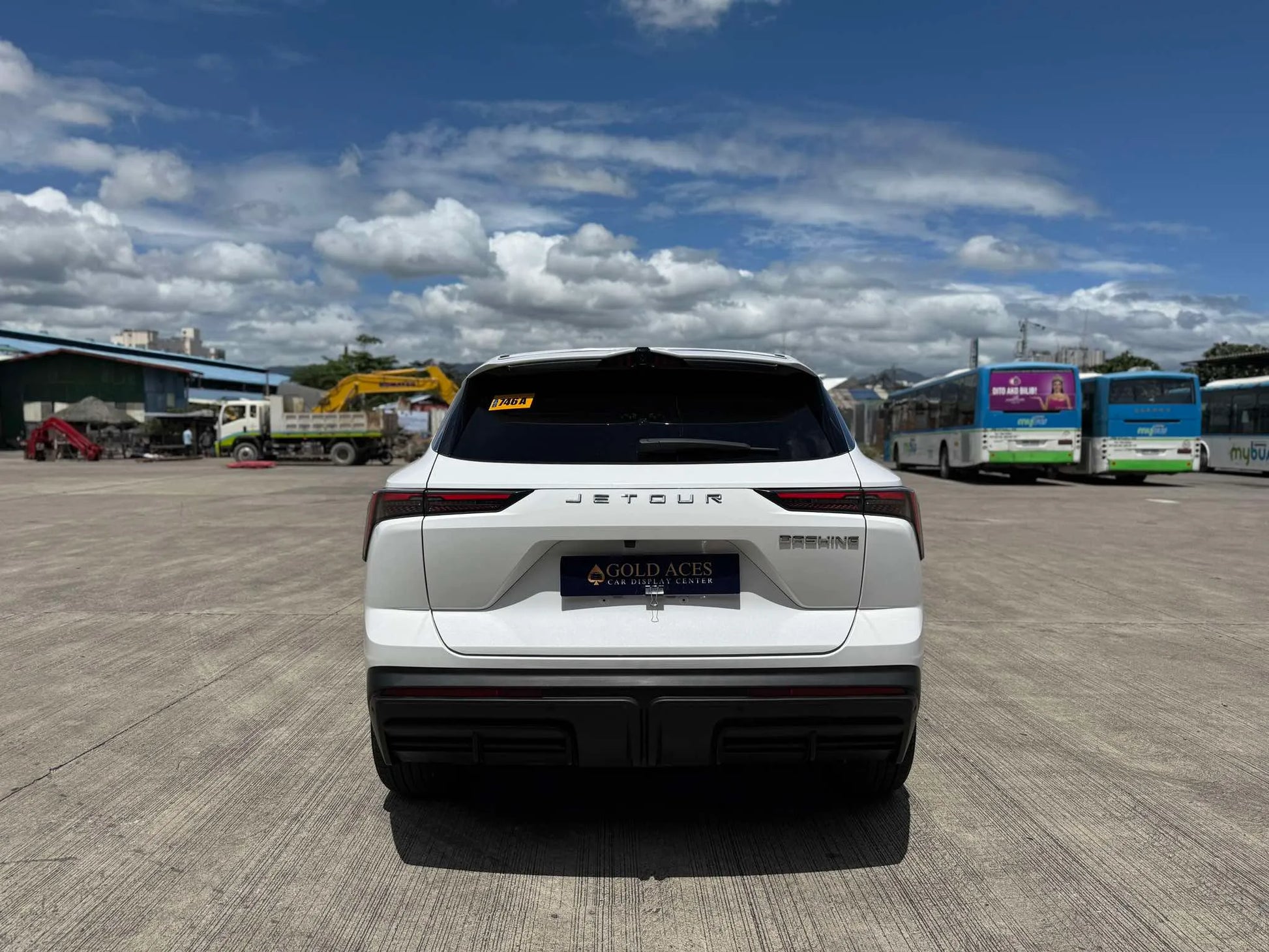 2024 JETOUR DASHING AUTOMART - Gold Aces Car Display Center