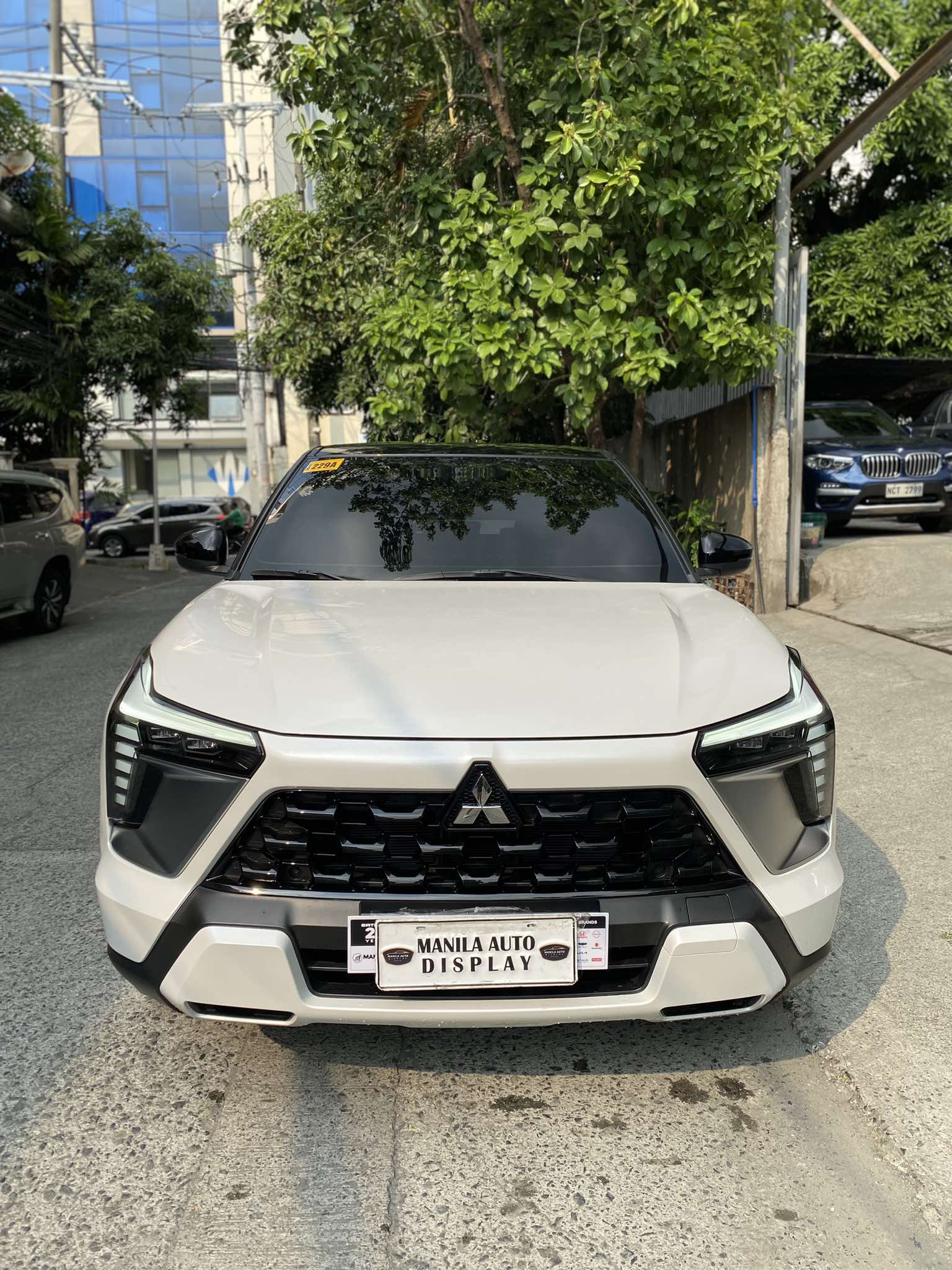 2025 MITSUBISHI XFORCE GLS 1.5LG 2WD AUTOMATIC TRANSMISSION (ALMOST BRAND NEW) Gold Aces Car Display Center