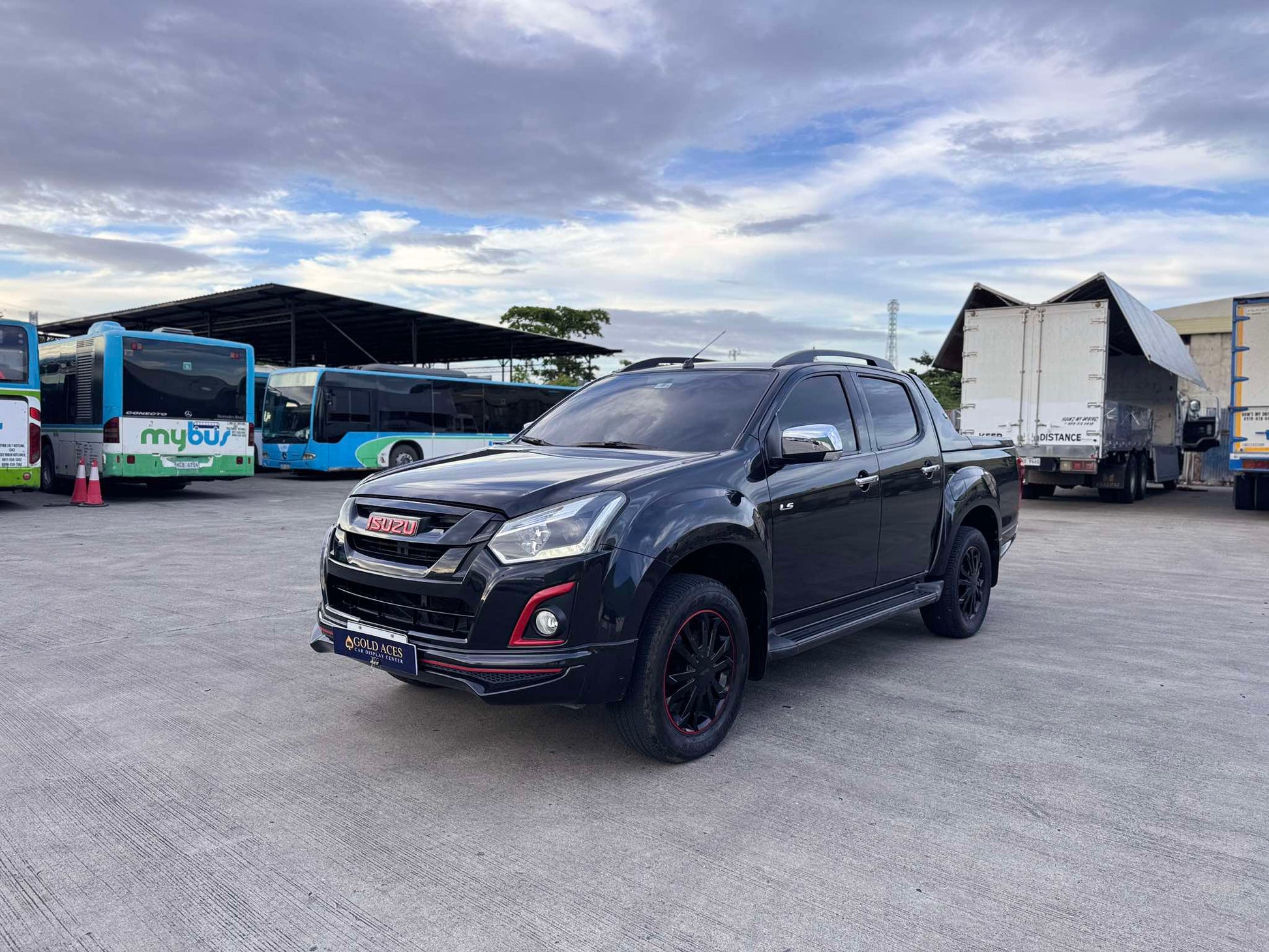 2019 ACQUIRED ISUZU DMAX 3.0L 4X2 AUTOMATIC TRANSMISSION Gold Aces Car Display Center