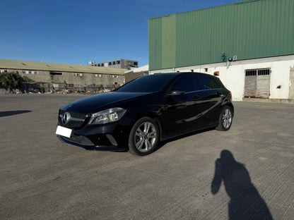 2018 MERCEDES BENZ A180 9T KMS ONLY! Gold Aces Car Display Center