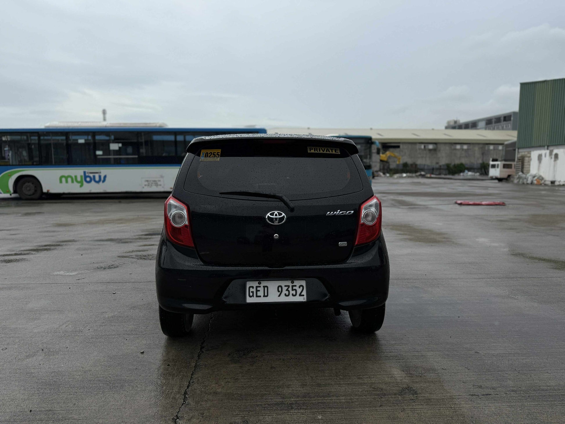 2016 TOYOTA WIGO G 1.0L MANUAL TRANSMISSION (35T KMS ONLY!) Gold Aces Car Display Center
