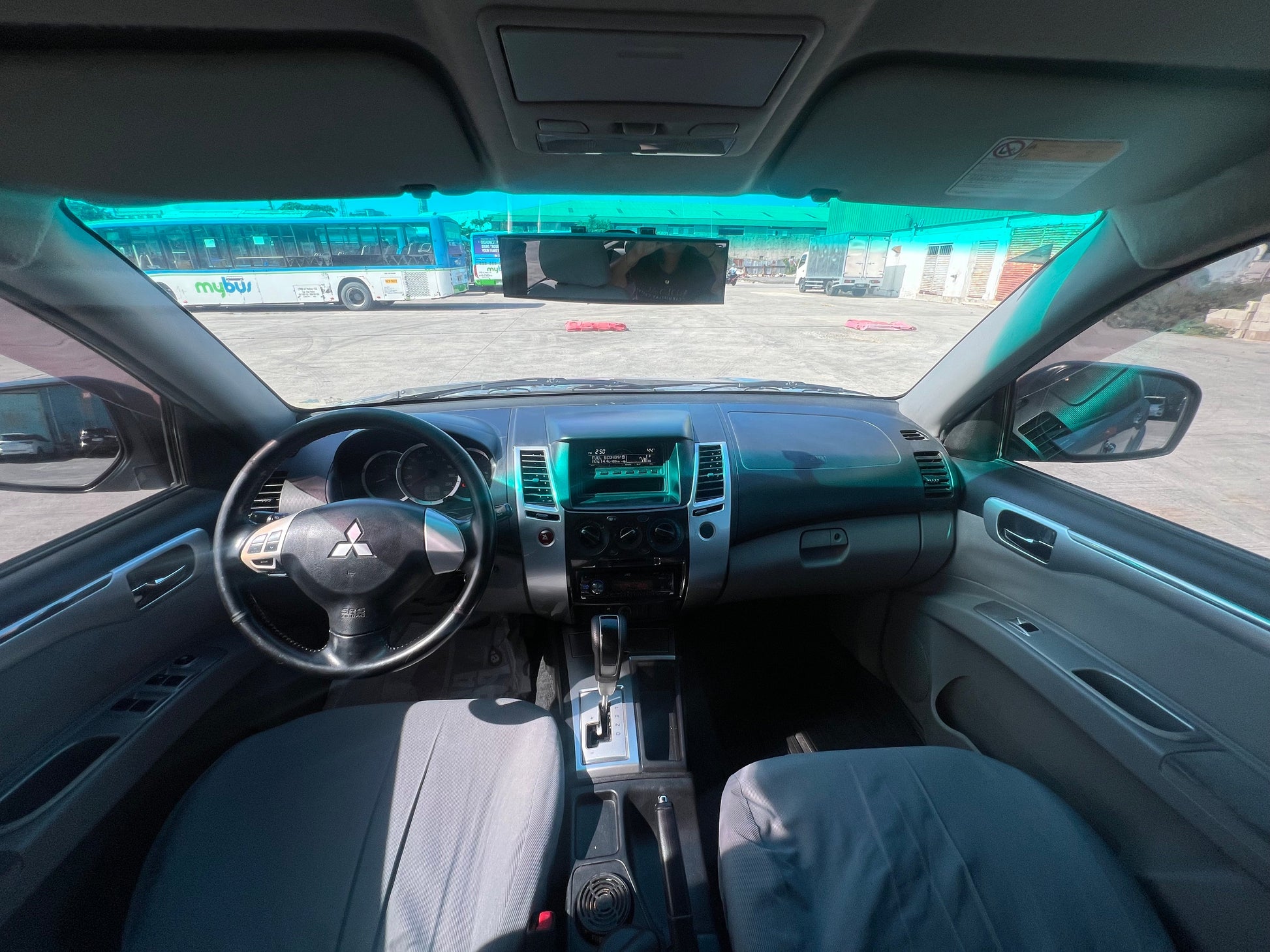 2010 MITSUBISHI MONTERO GLS 2.5L DSL AUTOMATIC TRANSMISSION Gold Aces Car Display Center