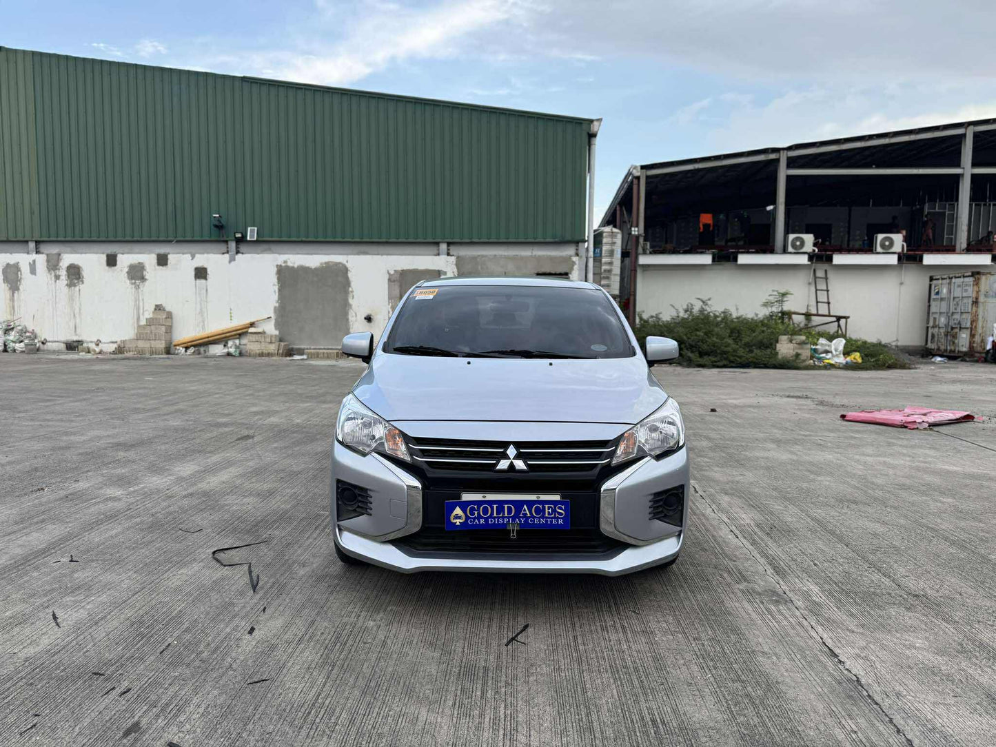 2024 MITSUBISHI MIRAGE G4 GLX 1.2L AUTOMATIC TRANSMISSION (15T KMS ONLY!) Gold Aces Car Display Center