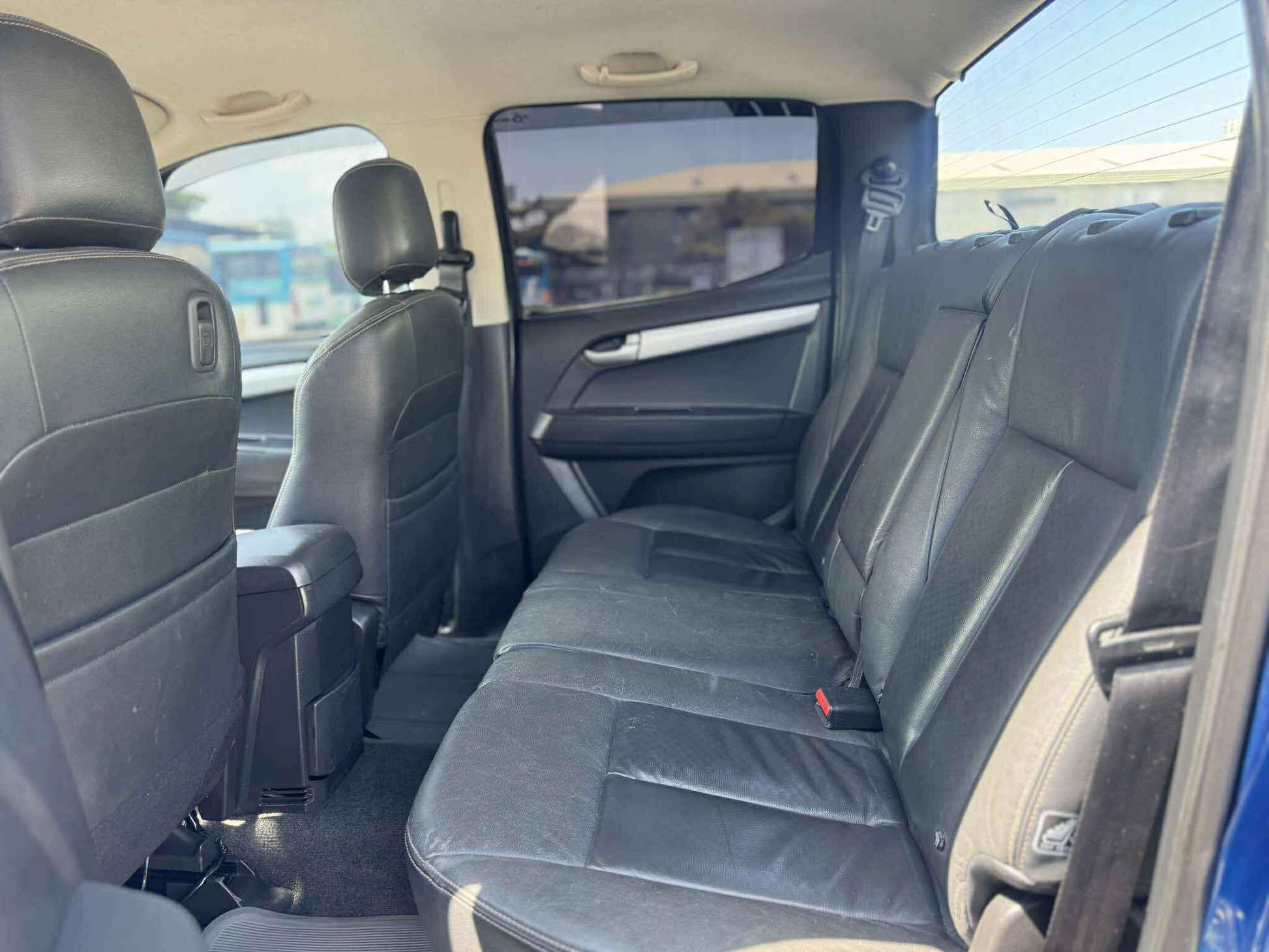 2015 ISUZU D-MAX 2.5L 4X2 AUTOMATIC TRANSMISSION ISUZU