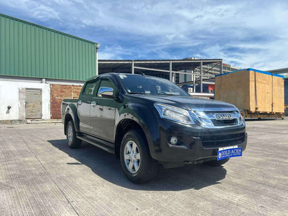 2015 ISUZU DMAX 2.5L 4X2 MANUAL TRANSMISSION (48TKM ONLY!!) Gold Aces Car Display Center