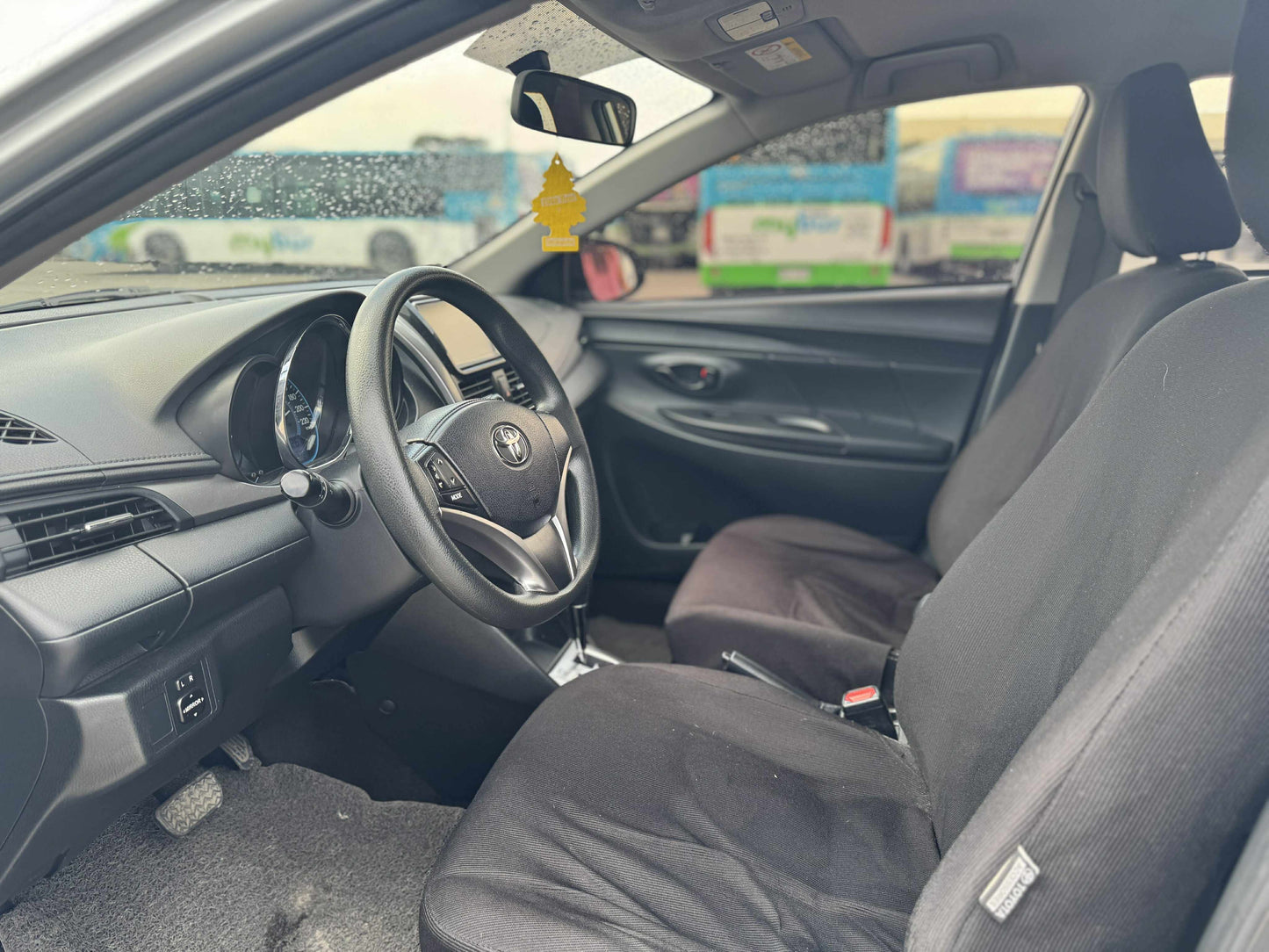 2017 TOYOTA VIOS 1.3 E AUTOMATIC TRANSMISSION Gold Aces Car Display Center