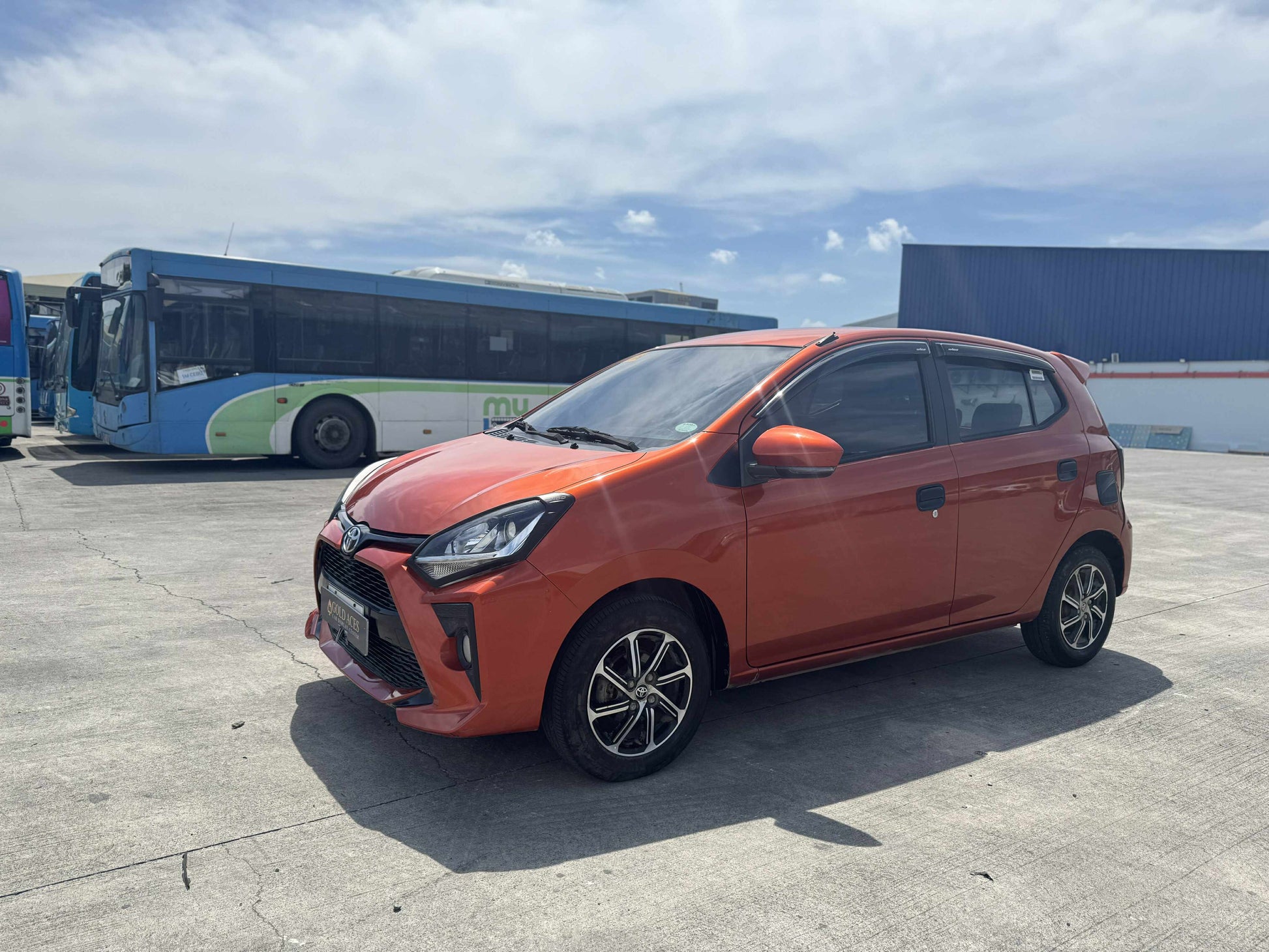 2021 TOYOTA WIGO G 1.0L AUTOMATIC TRANSMISSION (21T KMS ONLY!) Gold Aces Car Display Center
