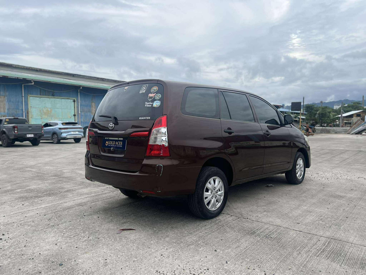 2014 TOYOTA INNOVA 2.0L E MANUAL TRANSMISSION&nbsp; Gold Aces Car Display Center