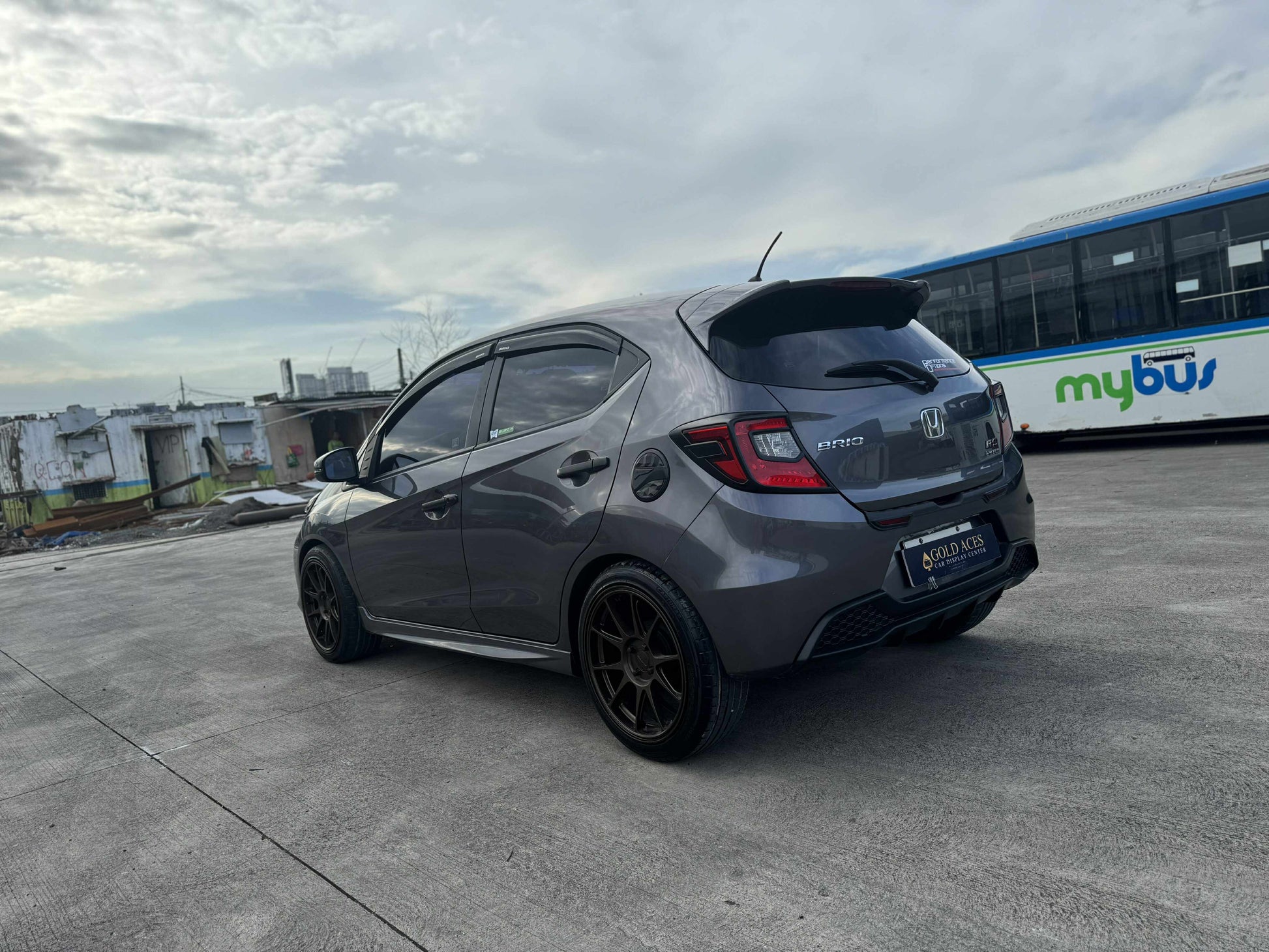 2019 HONDA BRIO 1.2L  S AUTOMATIC TRANSMISSION Gold Aces Car Display Center