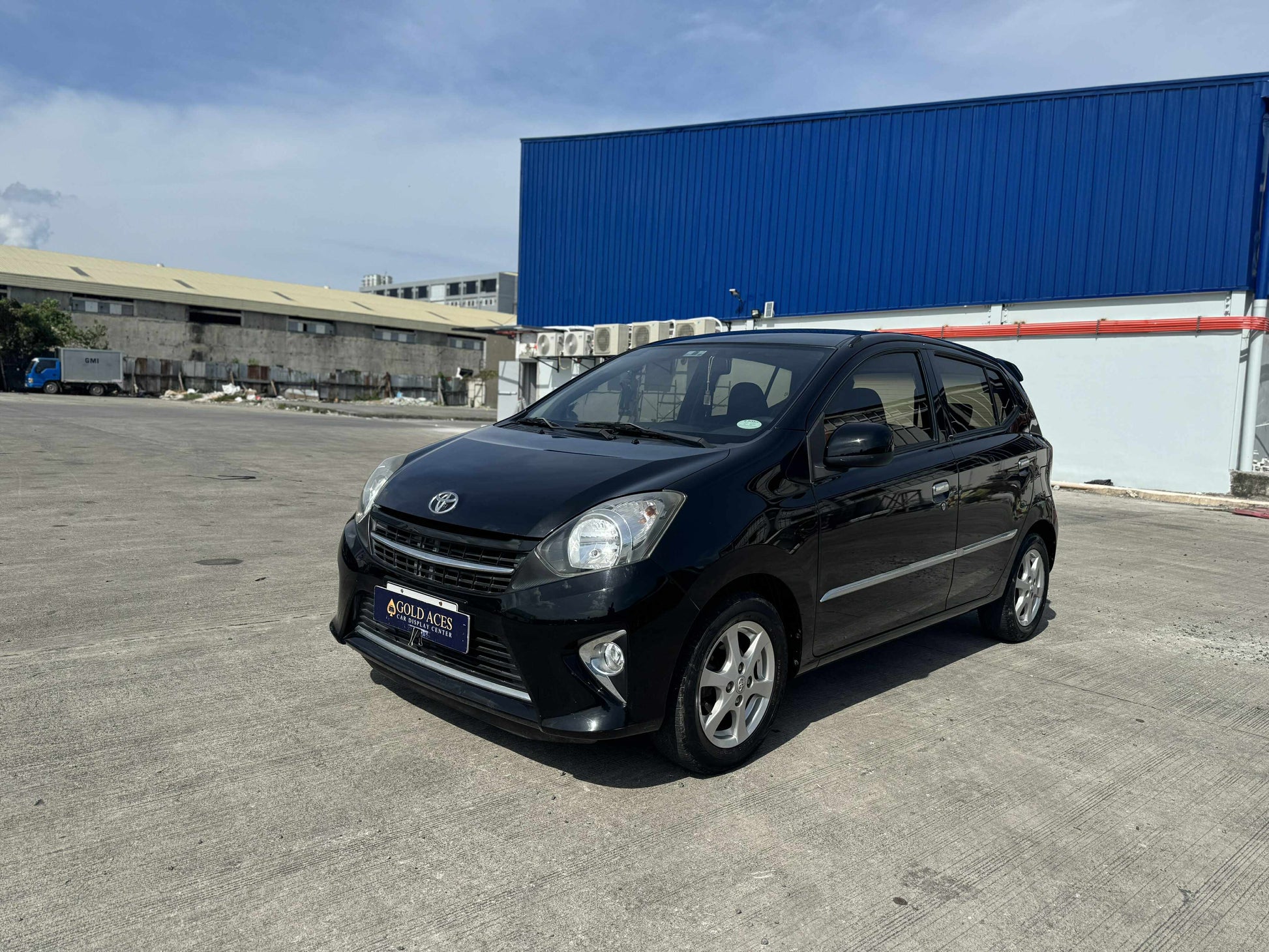 2017 TOYOTA WIGO G 1.0L MANUAL TRANSMISSION (53T KMS ONLY!) Gold Aces Car Display Center