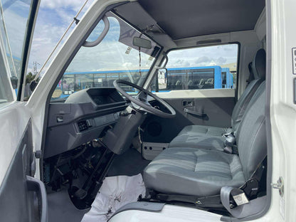 2023 MITSUBISHI L300 2.2L DSL MANUAL TRANSMISSION Gold Aces Car Display Center