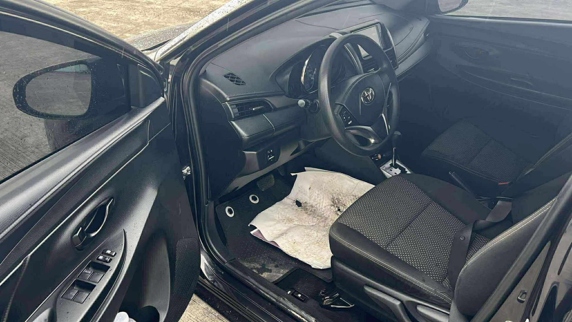 2018 TOYOTA VIOS 1.3L E AUTOMATIC TRANSMISSION Gold Aces Car Display Center