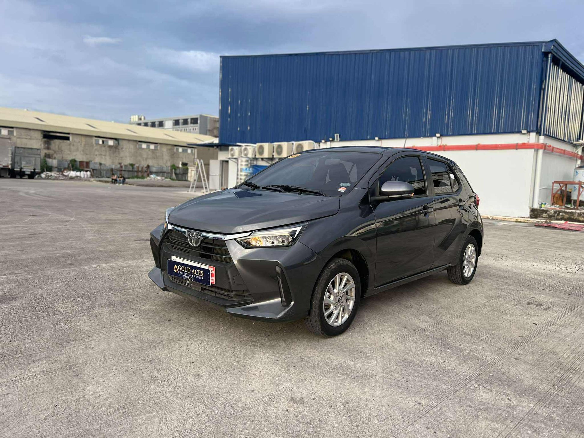 2025 TOYOTA WIGO G 1.0L AUTOMATIC TRANSMISSION (6T KMS ONLY!) Gold Aces Car Display Center