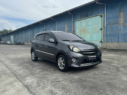 2015 TOYOTA WIGO G 1.0L AUTOMATIC TRANSMISSION Gold Aces Car Display Center