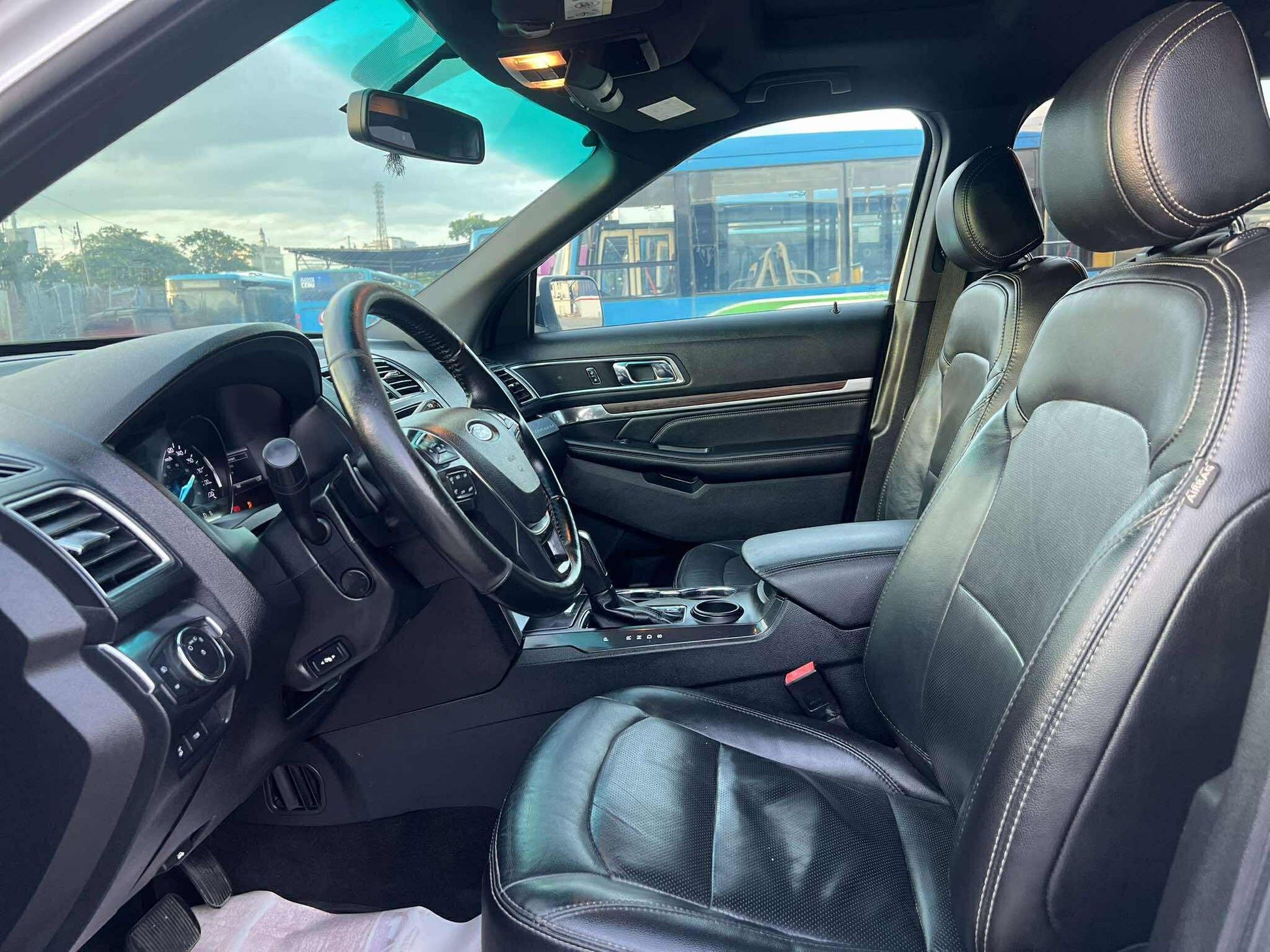 2016 FORD EXPLORER 2.3L AUTOMATIC TRANSMISSION (52T KMS ONLY!) Gold Aces Car Display Center