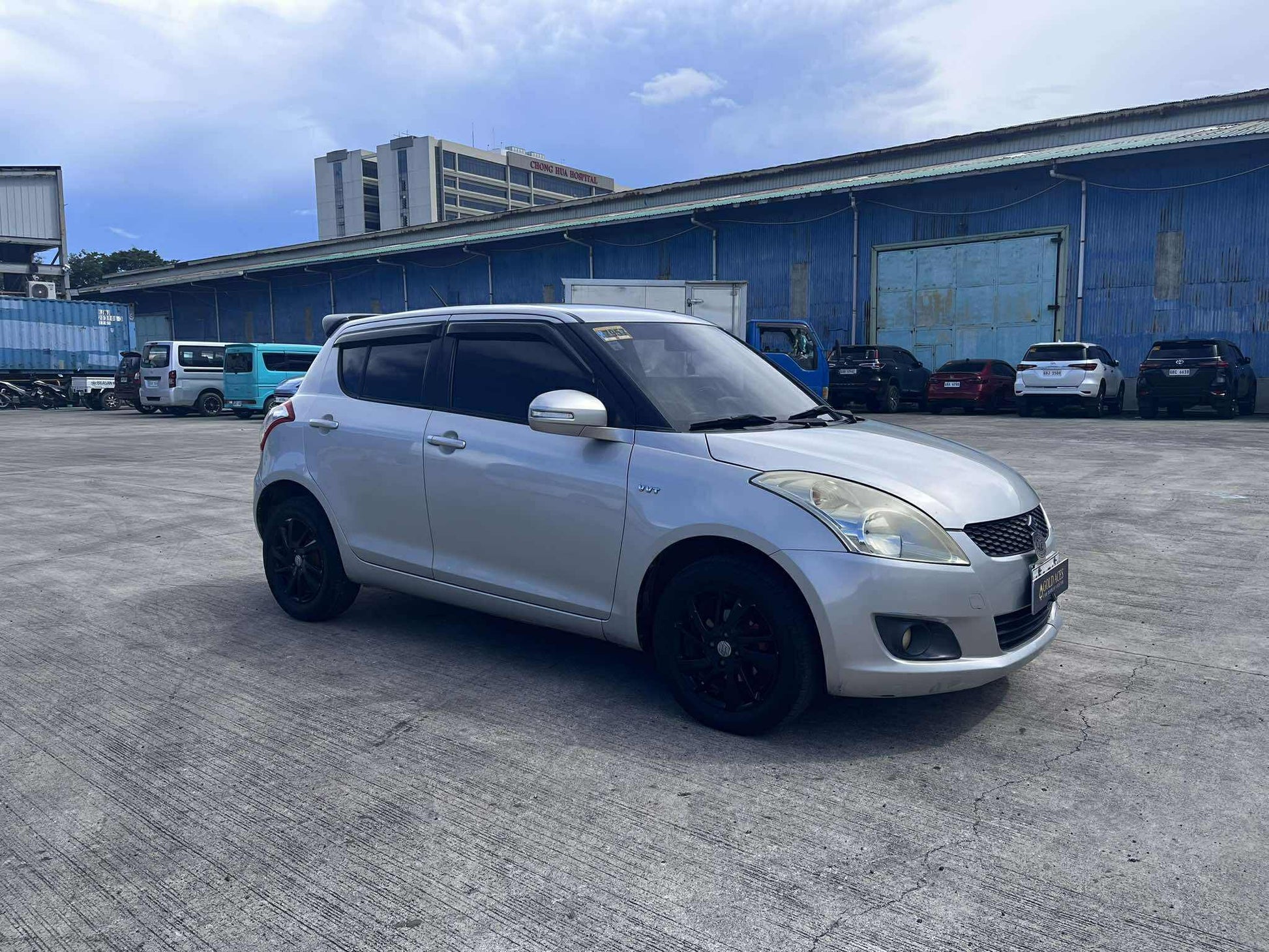 2015 SUZUKI SWIFT 1.2L AUTOMATIC TRANSMISSION Gold Aces Car Display Center