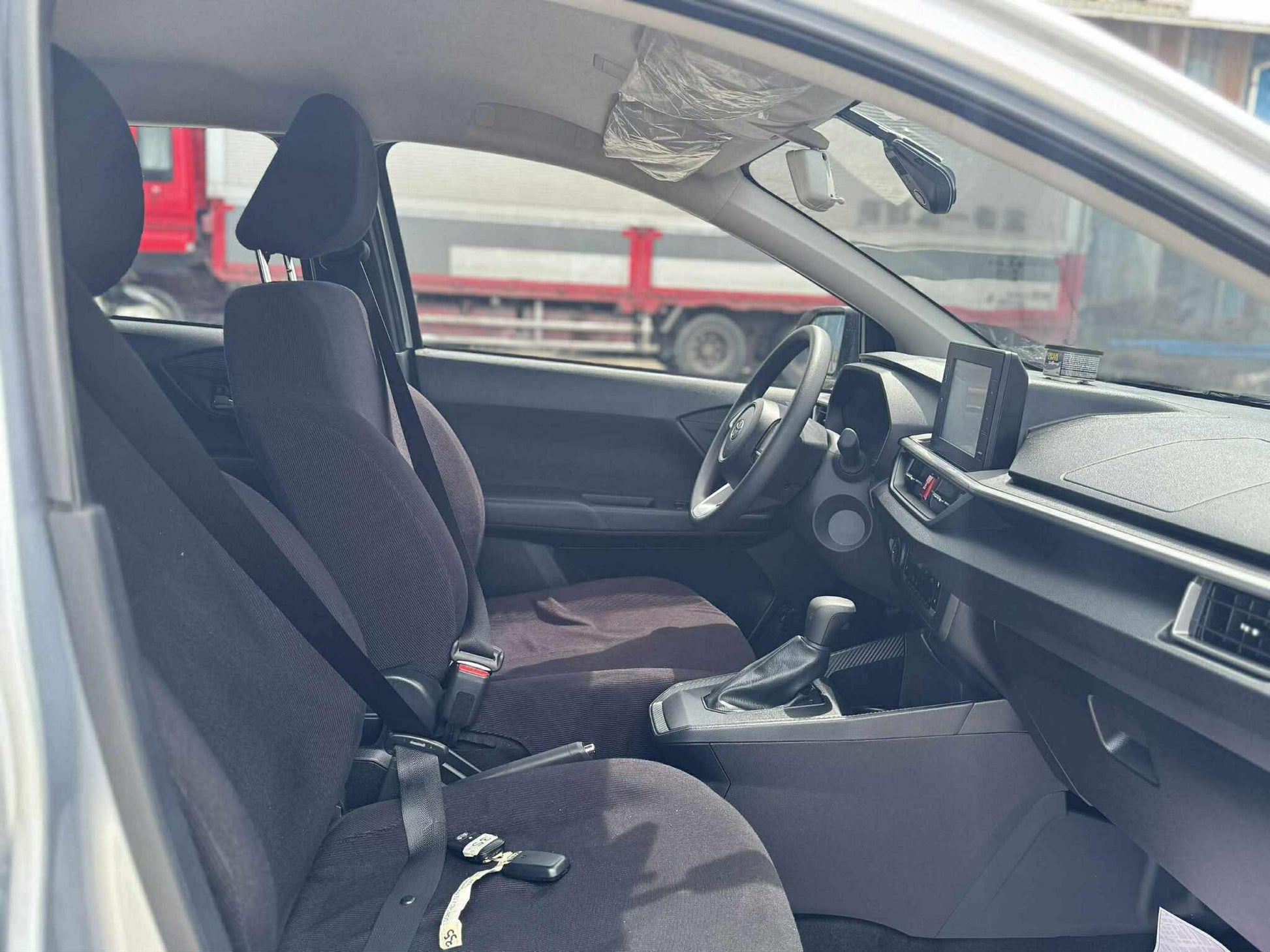 2025 TOYOTA WIGO G 1.0L AUTOMATIC TRANSMISSION (3T KMS ONLY!) Gold Aces Car Display Center