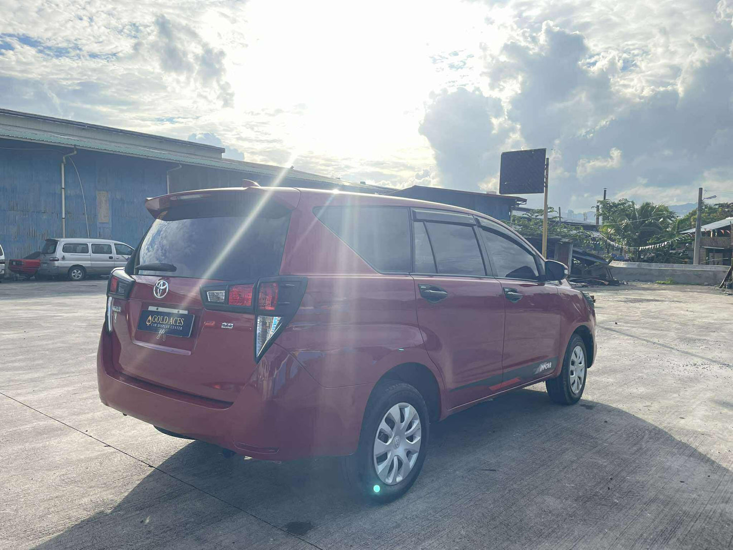 2016 TOYOTA INNOVA 2.8L J DIESEL MANUAL TRANSMISSION Gold Aces Car Display Center