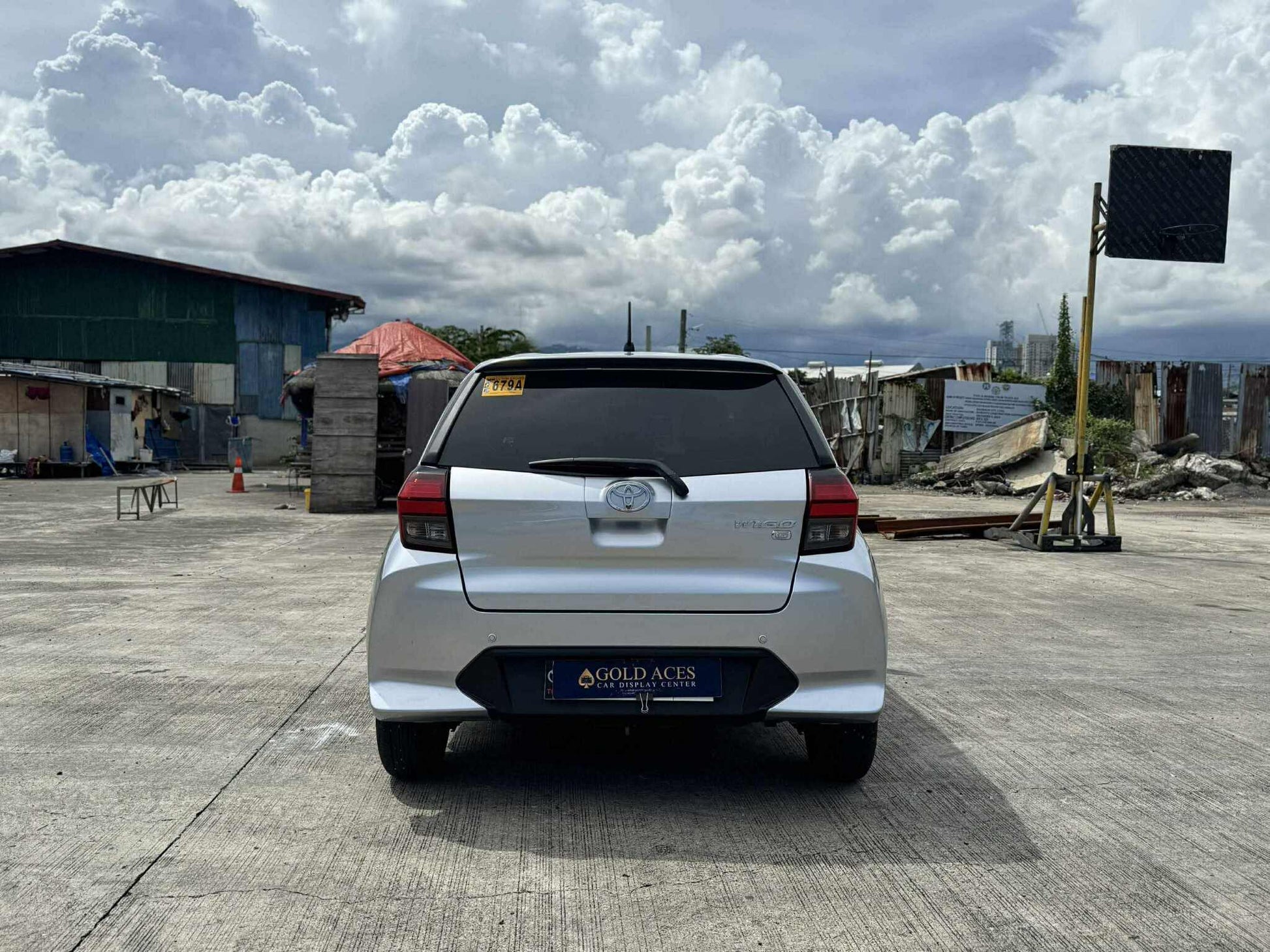 2025 TOYOTA WIGO G 1.0L AUTOMATIC TRANSMISSION (3T KMS ONLY!) Gold Aces Car Display Center
