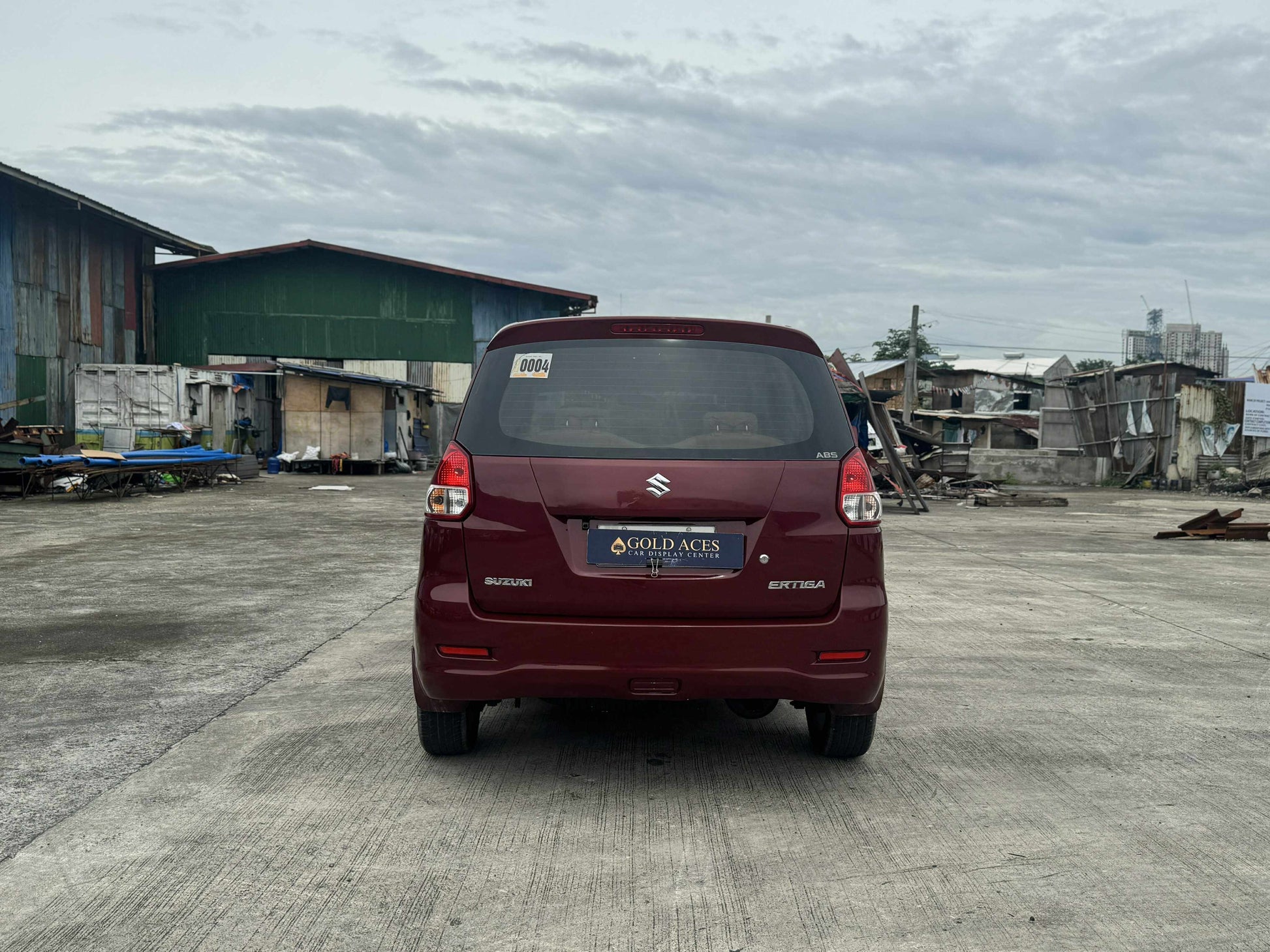 2015 SUZUKI ERTIGA 1.3L MANUAL TRANSMISSION Gold Aces Car Display Center