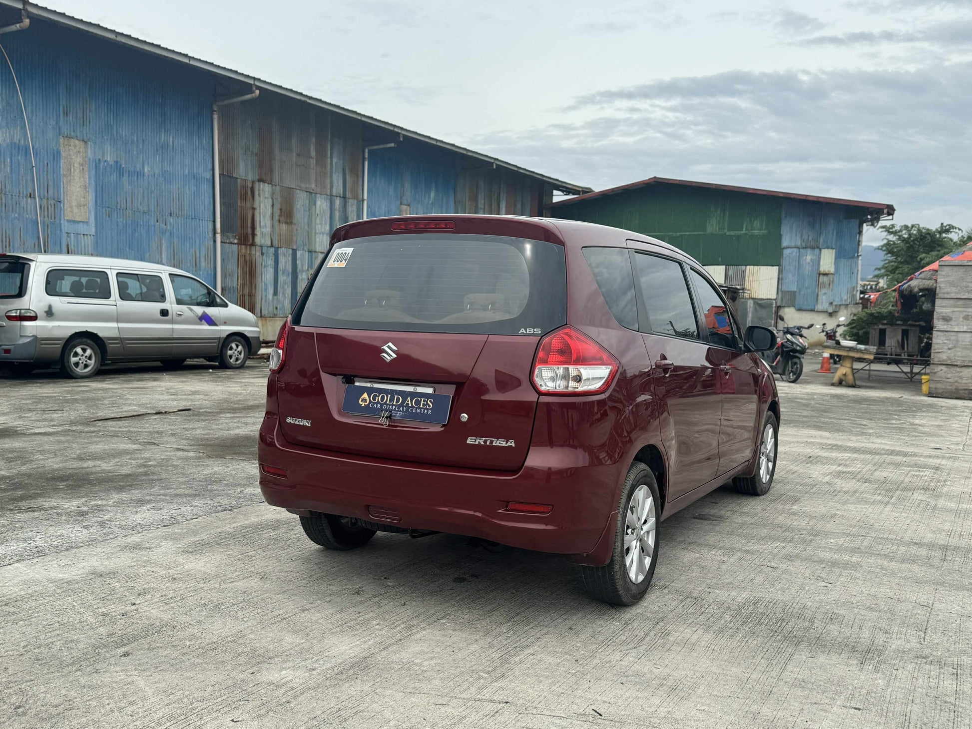2015 SUZUKI ERTIGA 1.3L MANUAL TRANSMISSION Gold Aces Car Display Center