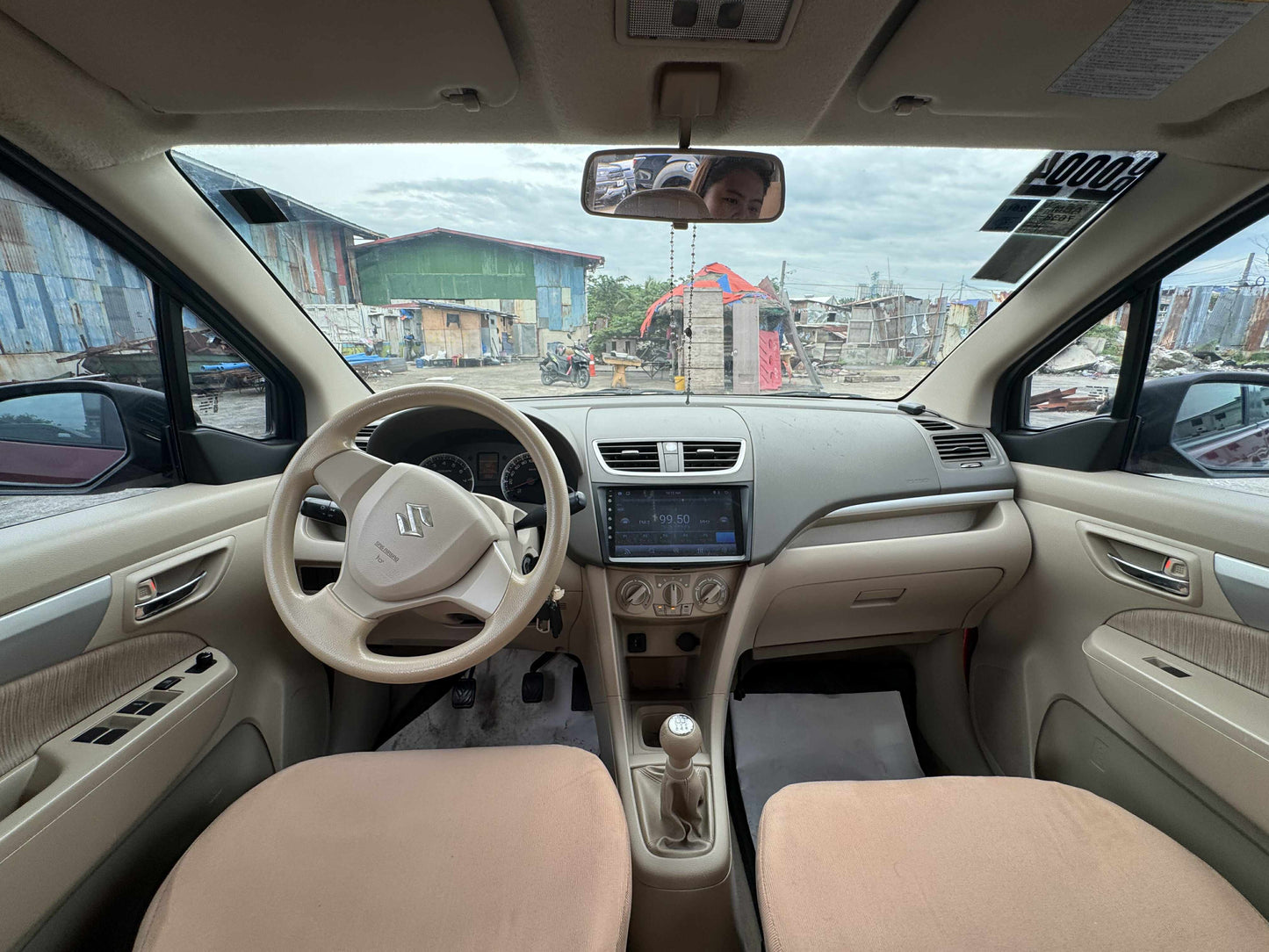 2015 SUZUKI ERTIGA 1.3L MANUAL TRANSMISSION Gold Aces Car Display Center