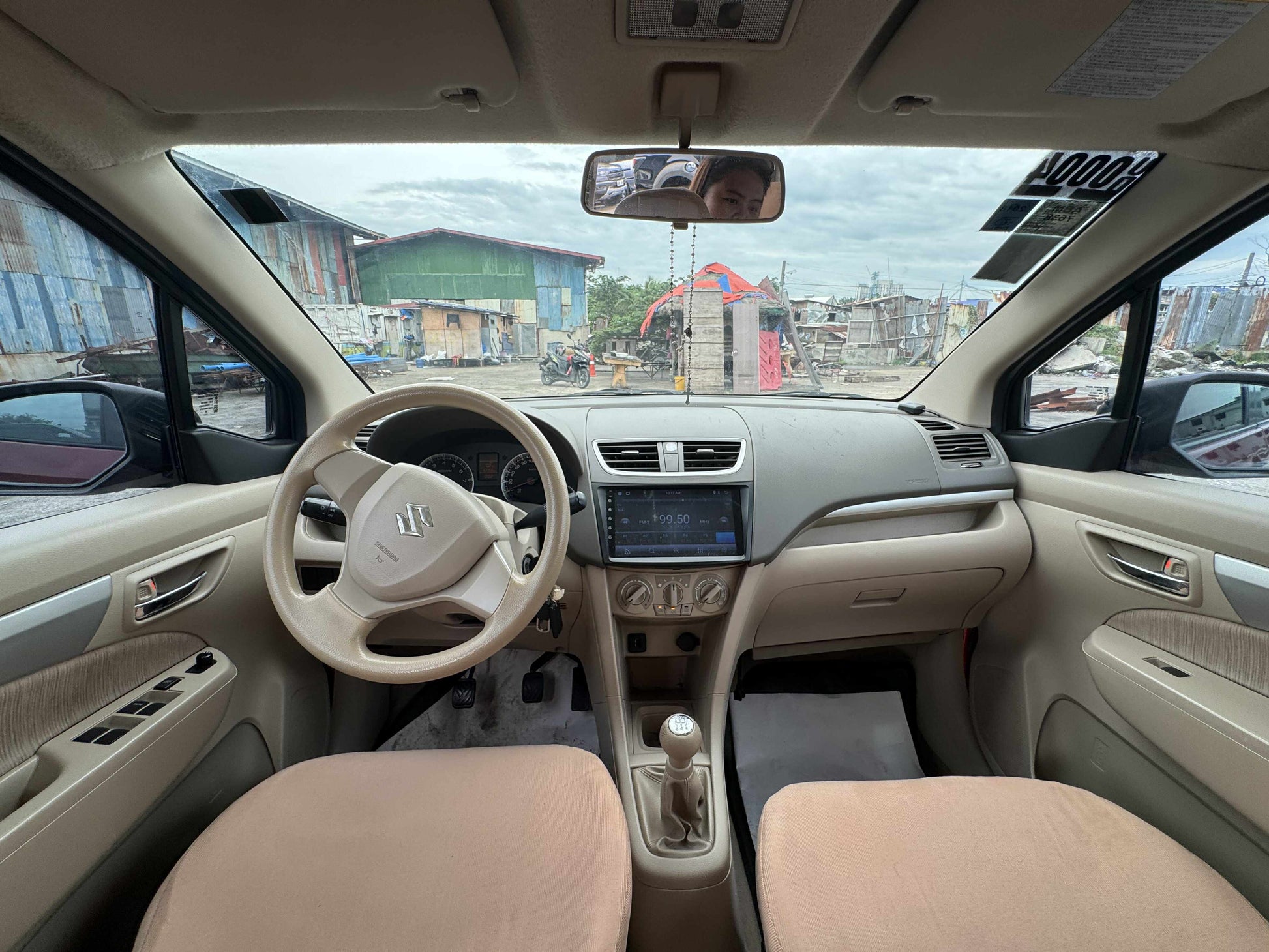 2015 SUZUKI ERTIGA 1.3L MANUAL TRANSMISSION Gold Aces Car Display Center
