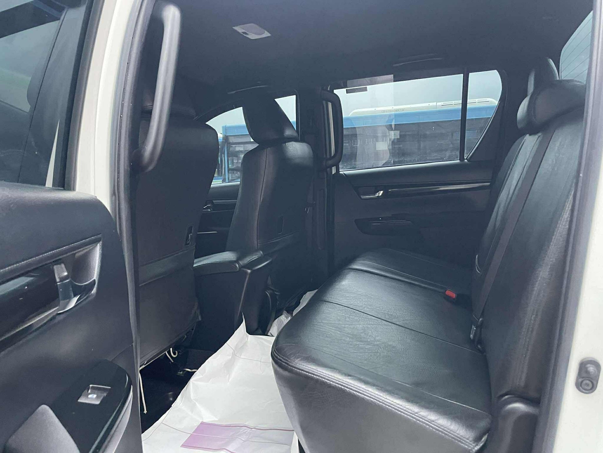 2020 TOYOTA HILUX CONQUEST 2.4L AUTOMATIC TRANSMISSION (35T KMS ONLY!) Gold Aces Car Display Center