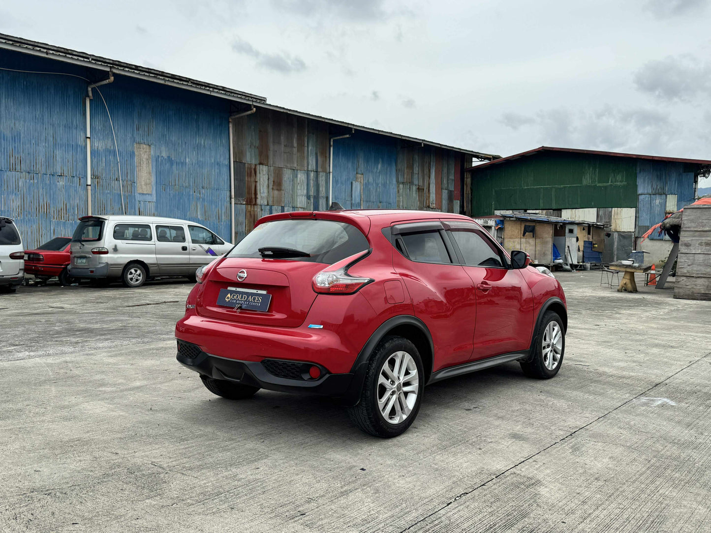2016 NISSAN JUKE 1.5L AUTOMATIC TRANSMISSION Gold Aces Car Display Center