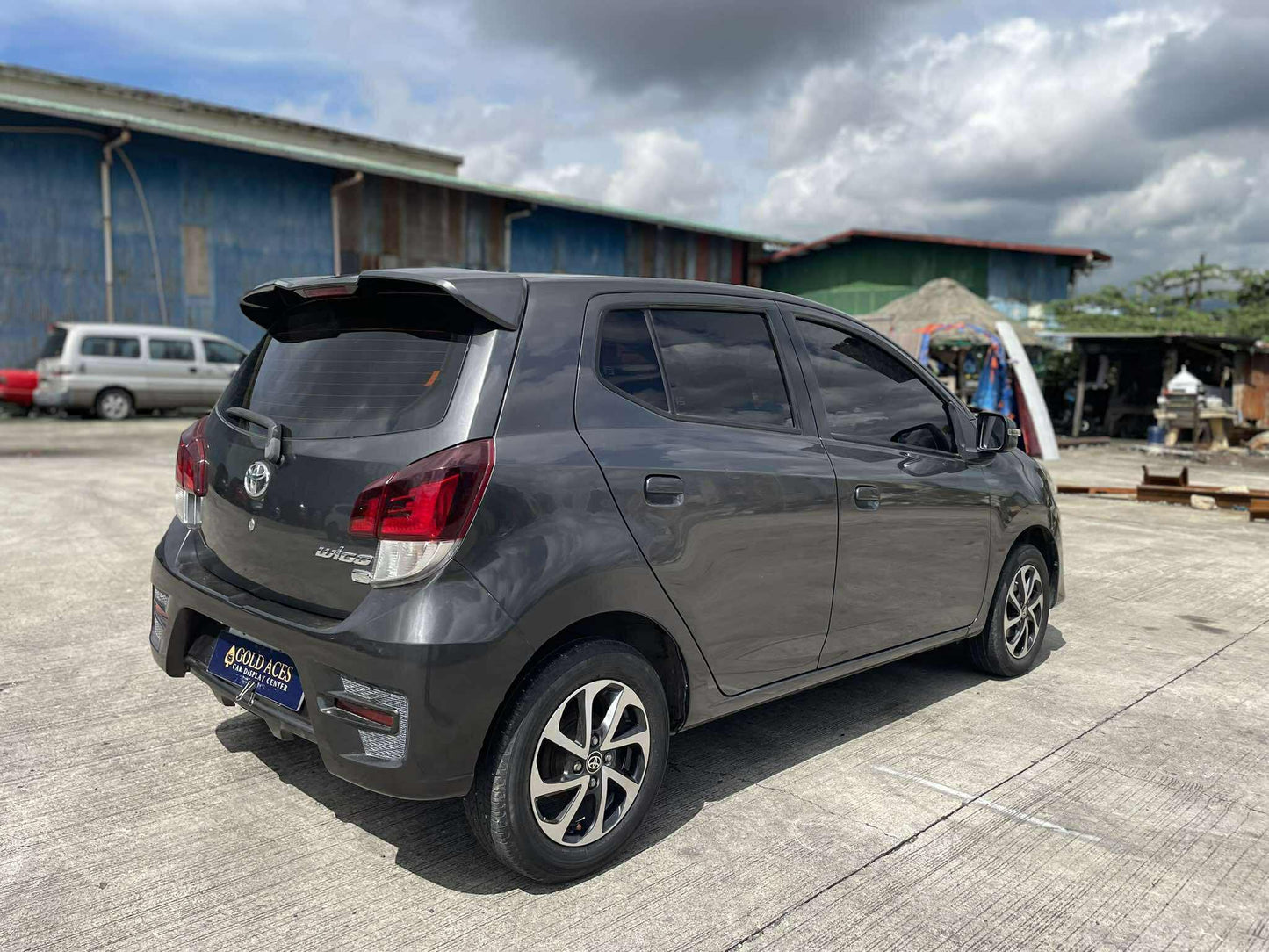 2019 TOYOTA WIGO G 1.0L AUTOMATIC TRANSMISSION Gold Aces Car Display Center