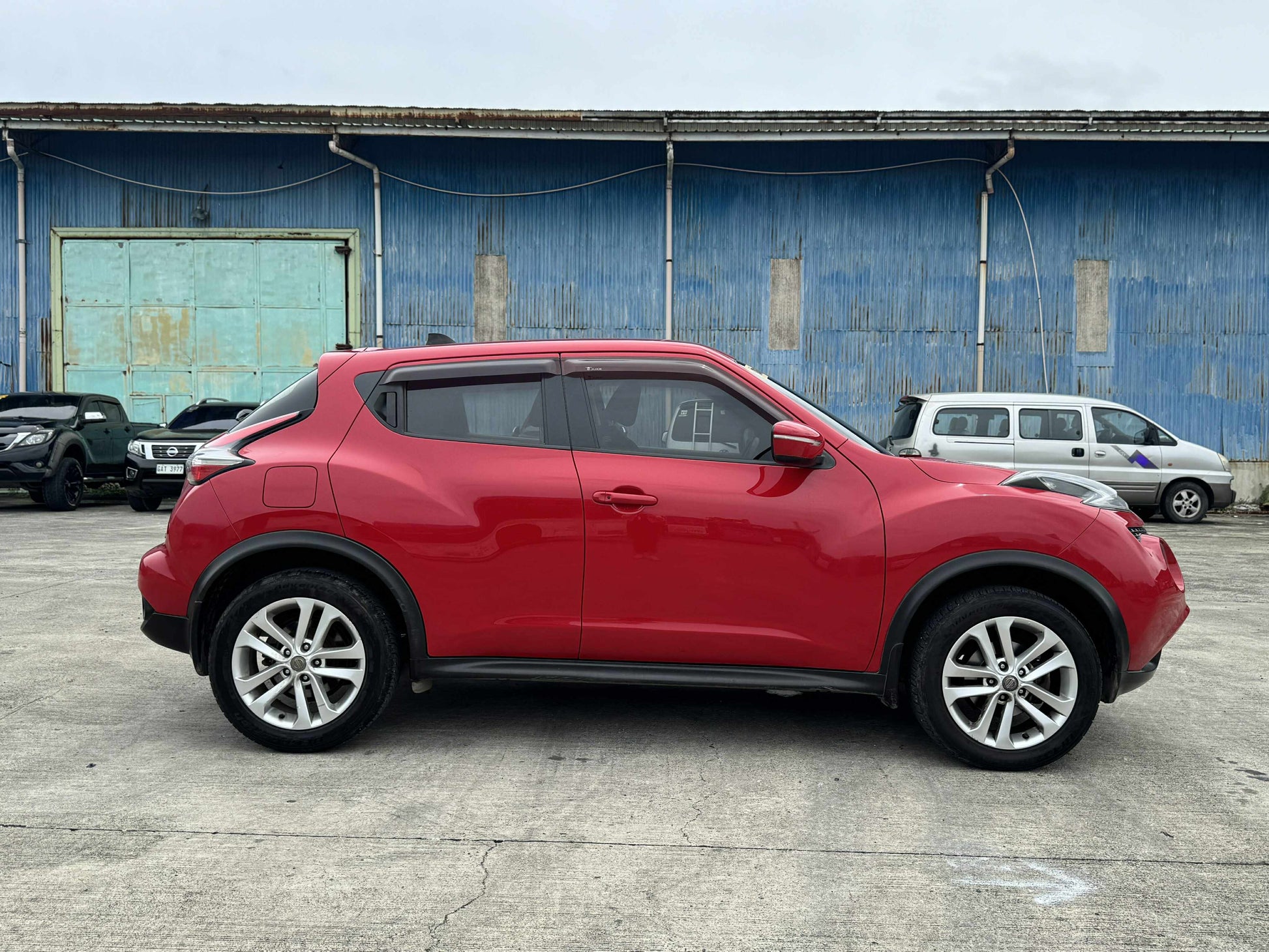 2016 NISSAN JUKE 1.5L AUTOMATIC TRANSMISSION Gold Aces Car Display Center