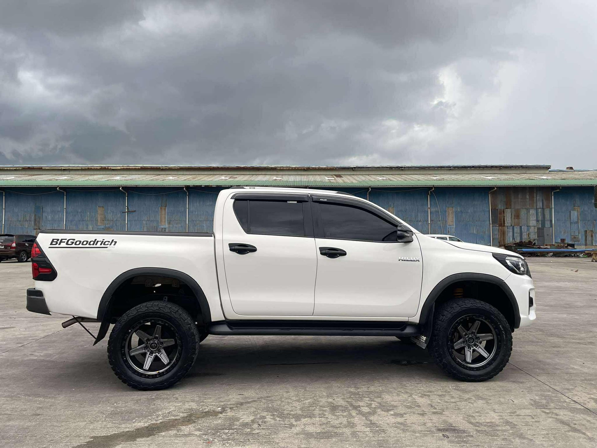 2020 TOYOTA HILUX CONQUEST 2.4L AUTOMATIC TRANSMISSION (35T KMS ONLY!) Gold Aces Car Display Center